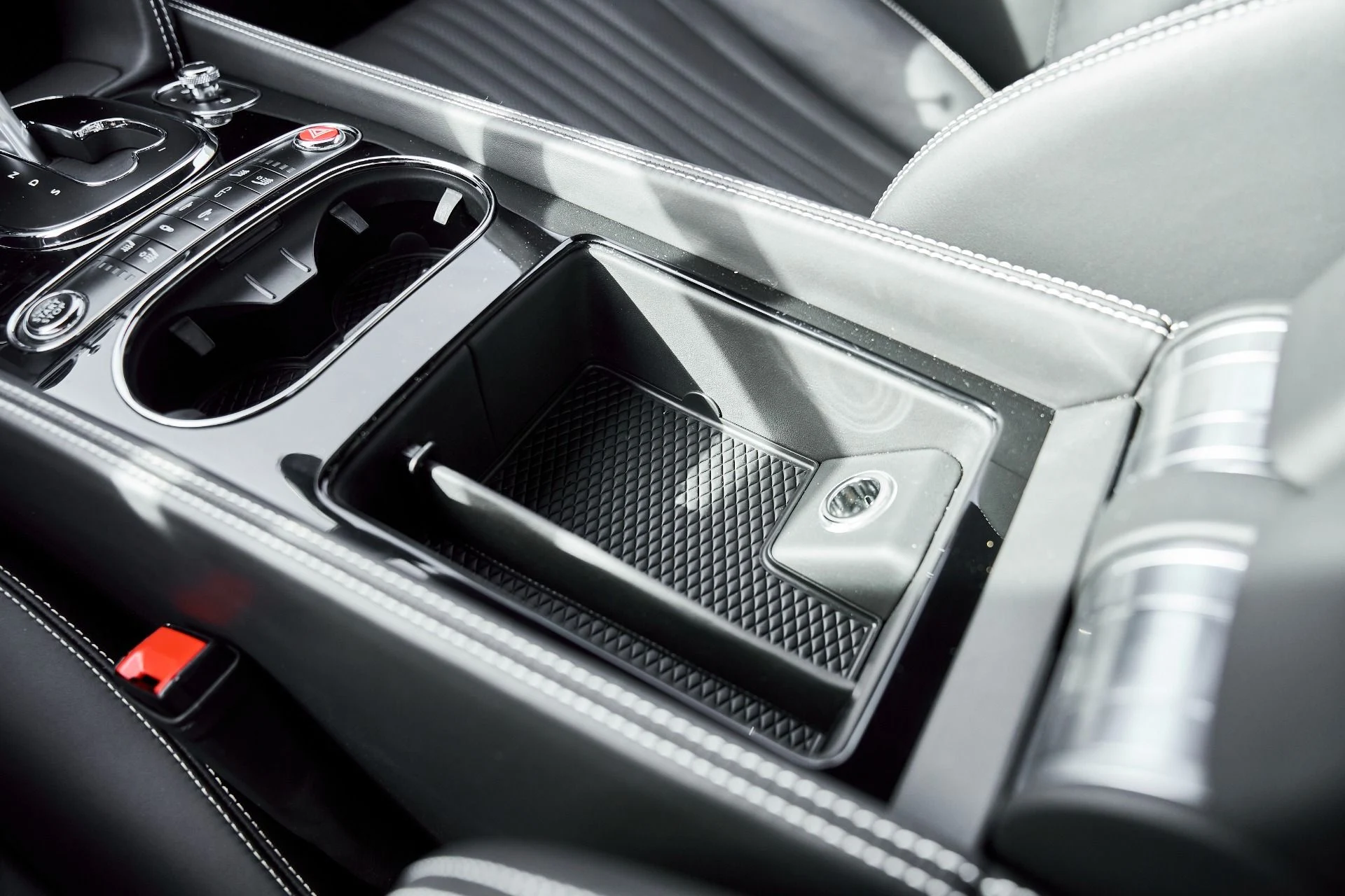 mph045_290685989_Used_2016_Bentley_Continental_GT_V8_1771989040_546c3de8d7