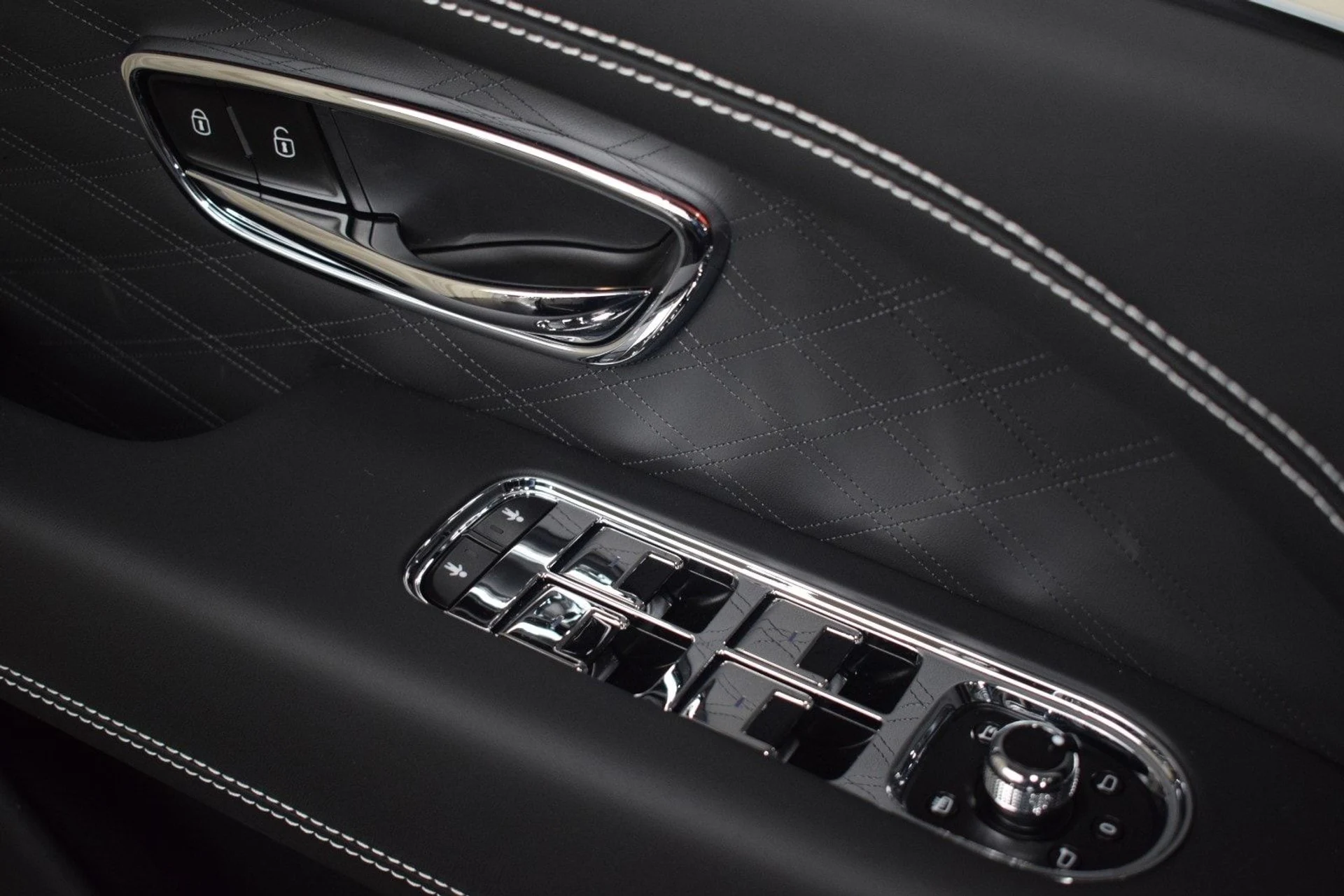 mph045_2925237411_99fdee36e6ffe15ca931afc278e41331x_987a76884f