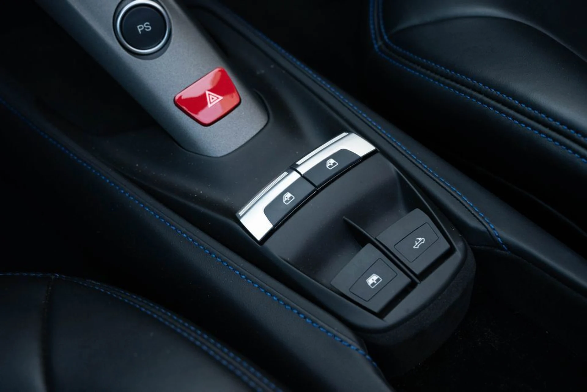 mph045_2930564713_7796e0b7588a46909362a2d034b432d5_2a7a070632