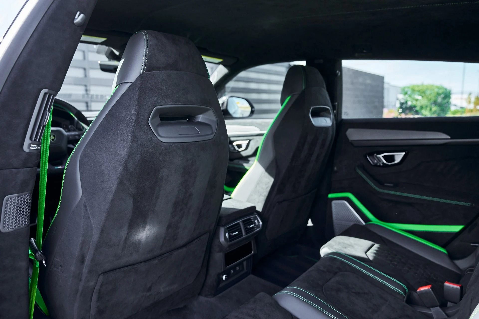 mph045_2935540482_Used_2024_Lamborghini_Urus_Performante_1772849106_2e293d7d0c