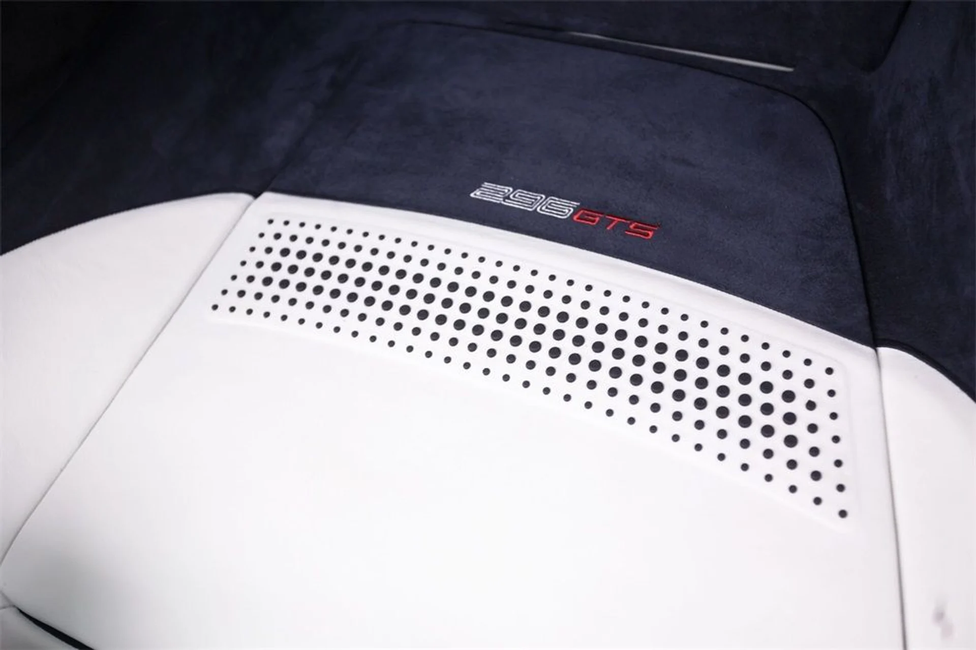 mph045_2948460068_8476bacc64bd62f61b6e8c6c39193130_4564ff91ae