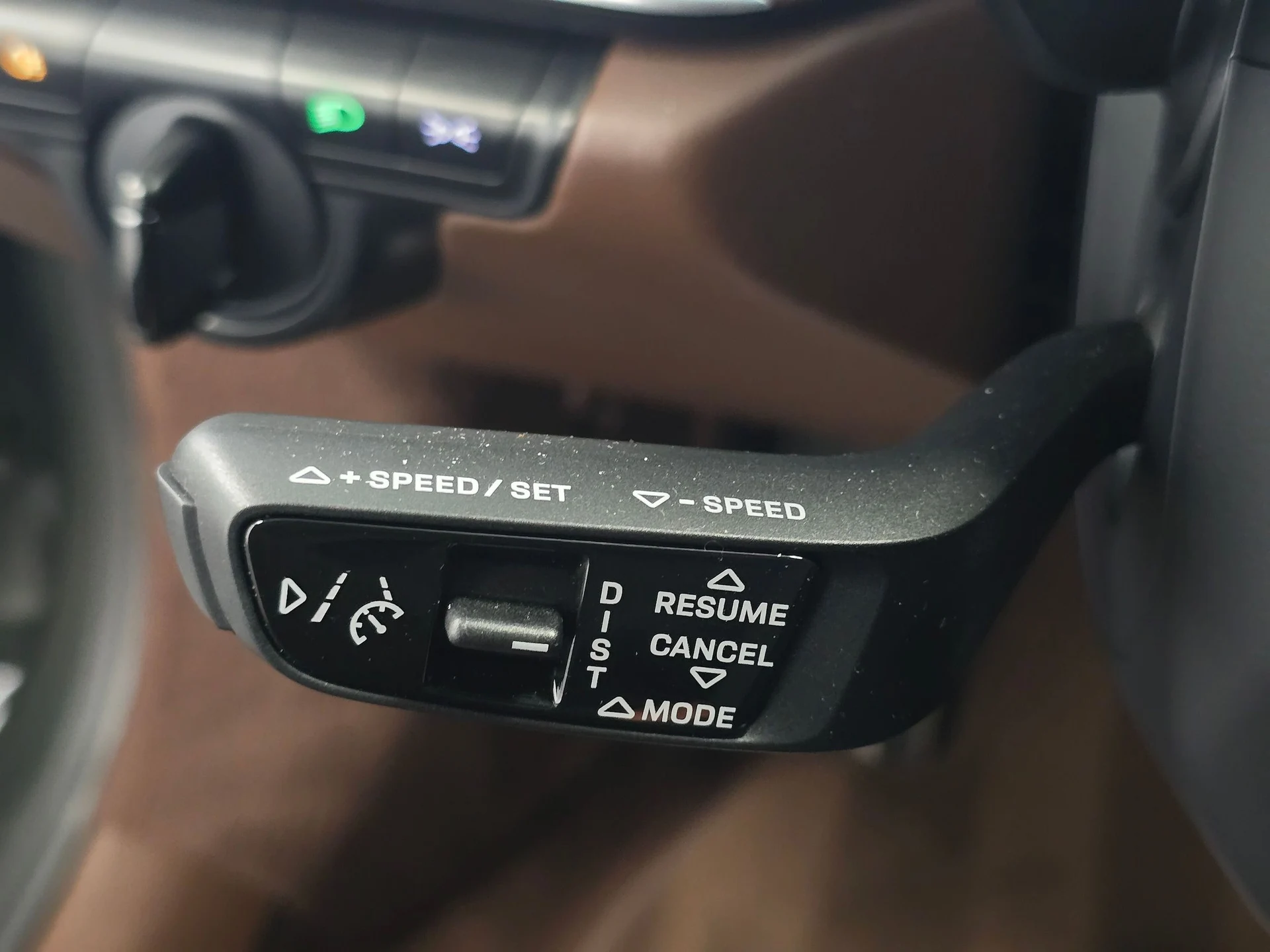 mph045_2948850126_6f9cf238d71c420a89386c35dda53b11_53c9a1d10f