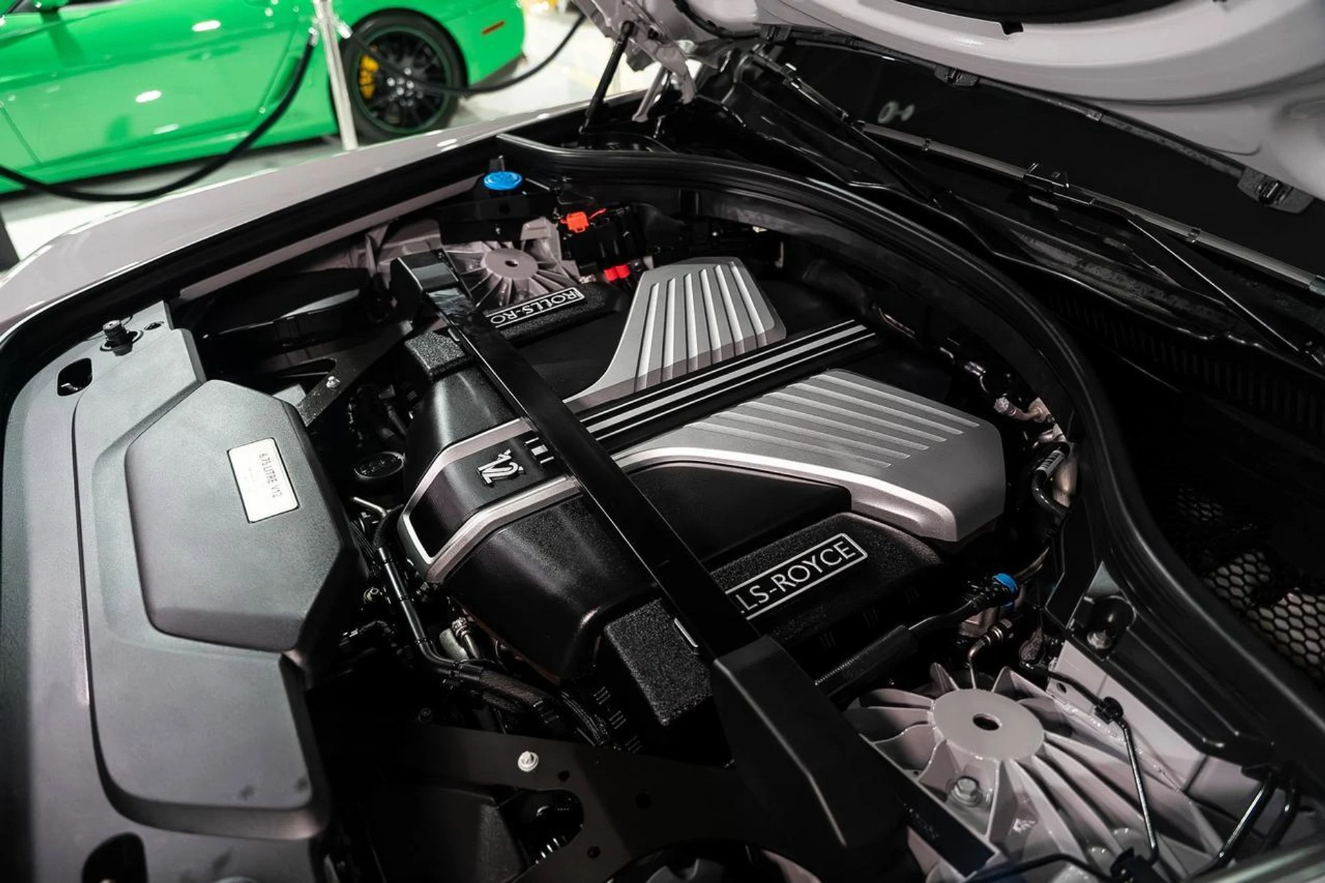 mph045_295392512_c915bde1c86385511e0c9f28f46074c7_5743004752