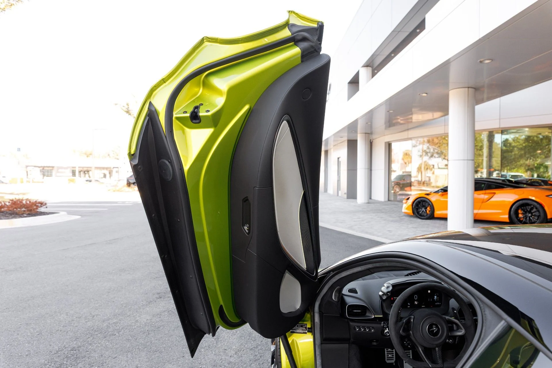 mph045_2961101422_287_p46_l_263fd10406