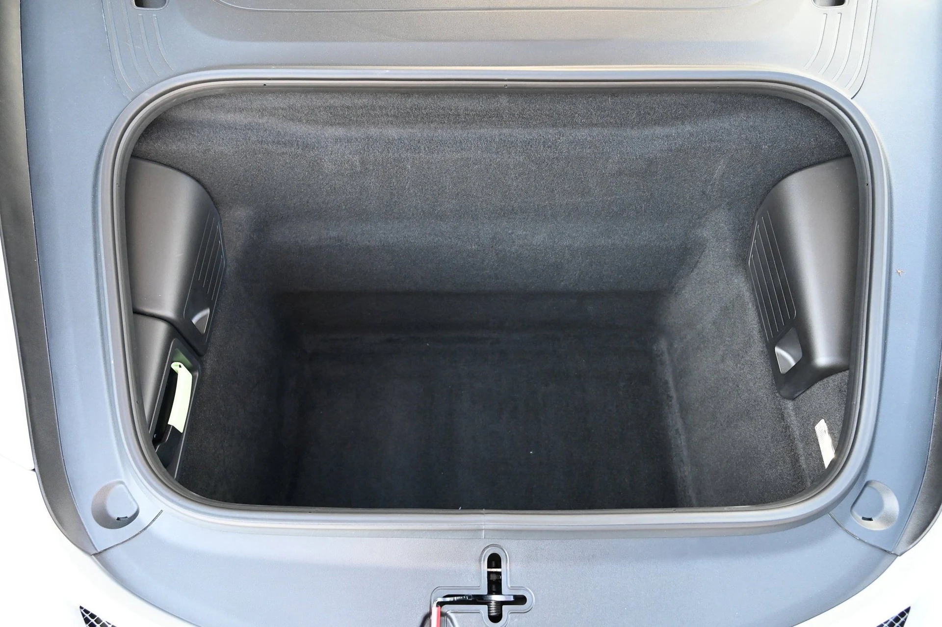 mph045_2970580236_fd4726402615437dbd307d738f50c108_67e16a310c