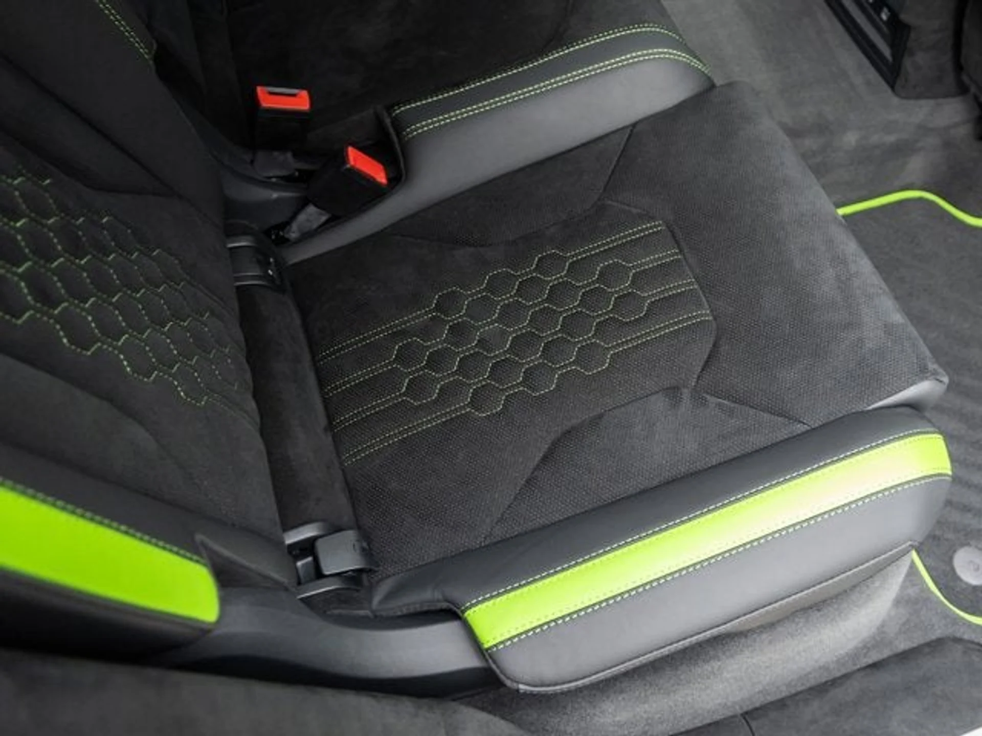 mph045_2971866600_46_7b84b0c7a4