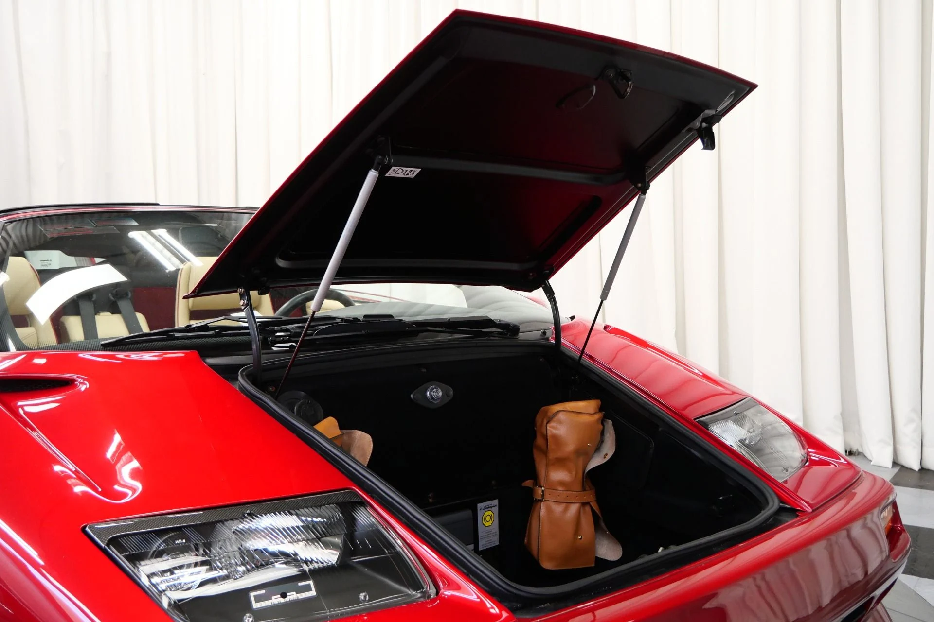 mph045_2985656528_Used_1999_Lamborghini_Diablo_VT_Roadster_1747321276_838cd0523b