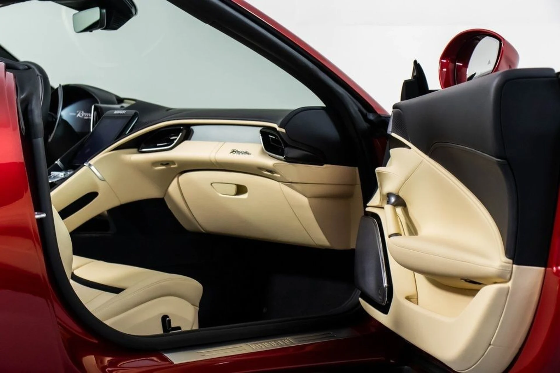 mph045_2996643524_a2a3cd5fd79e183e10f2f7f8375db58cx_ef31e3b254