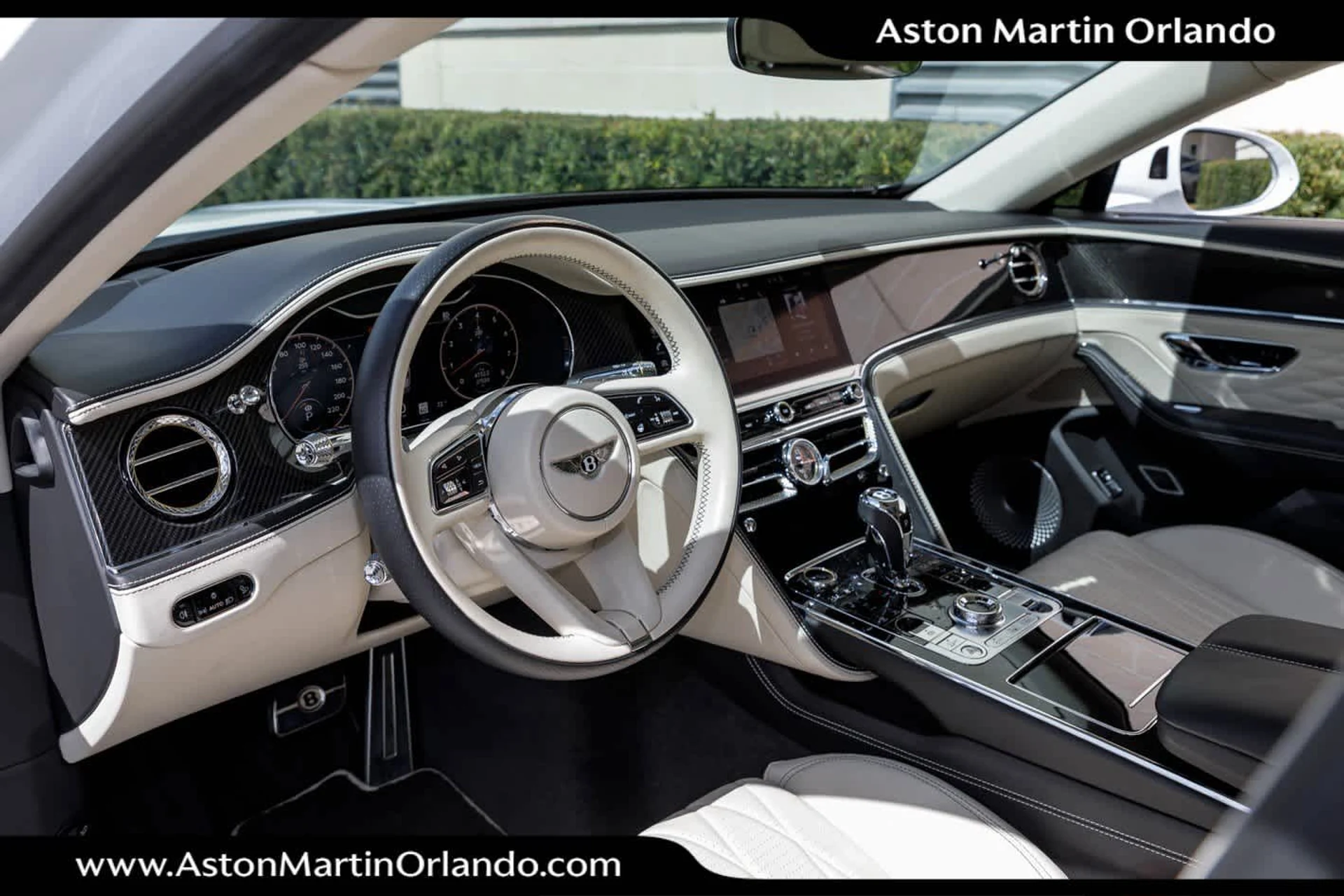 mph045_2997212725_46_51a59668fc