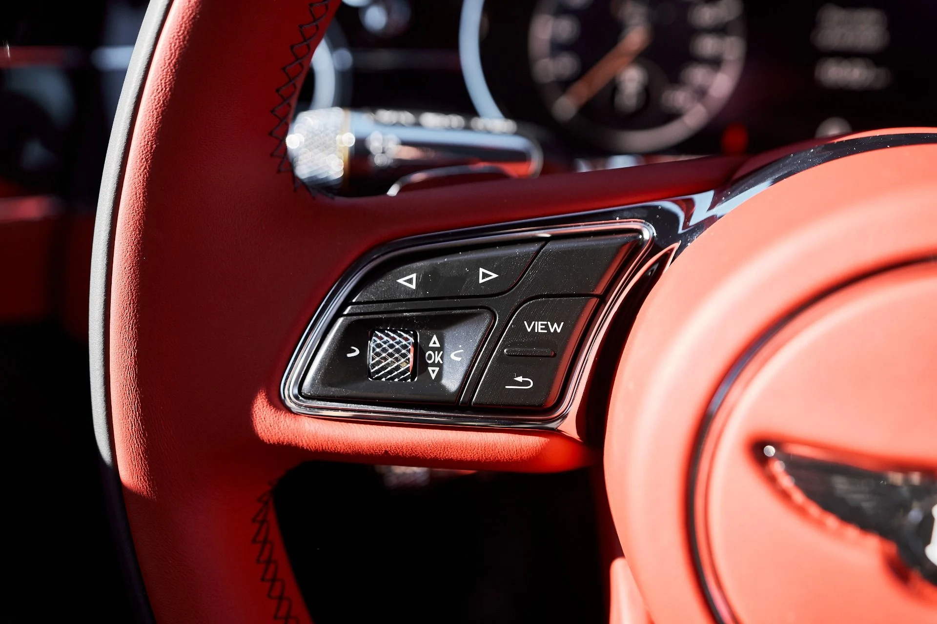 mph045_3017757226_Used_2023_Bentley_Continental_GT_Azure_1764903623_779da95d31