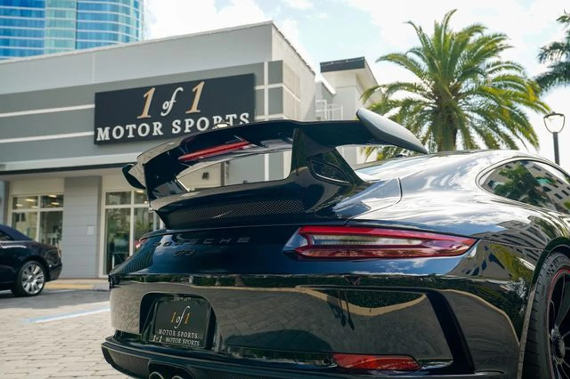 mph045_3022743732_22942361_46_055776e88a