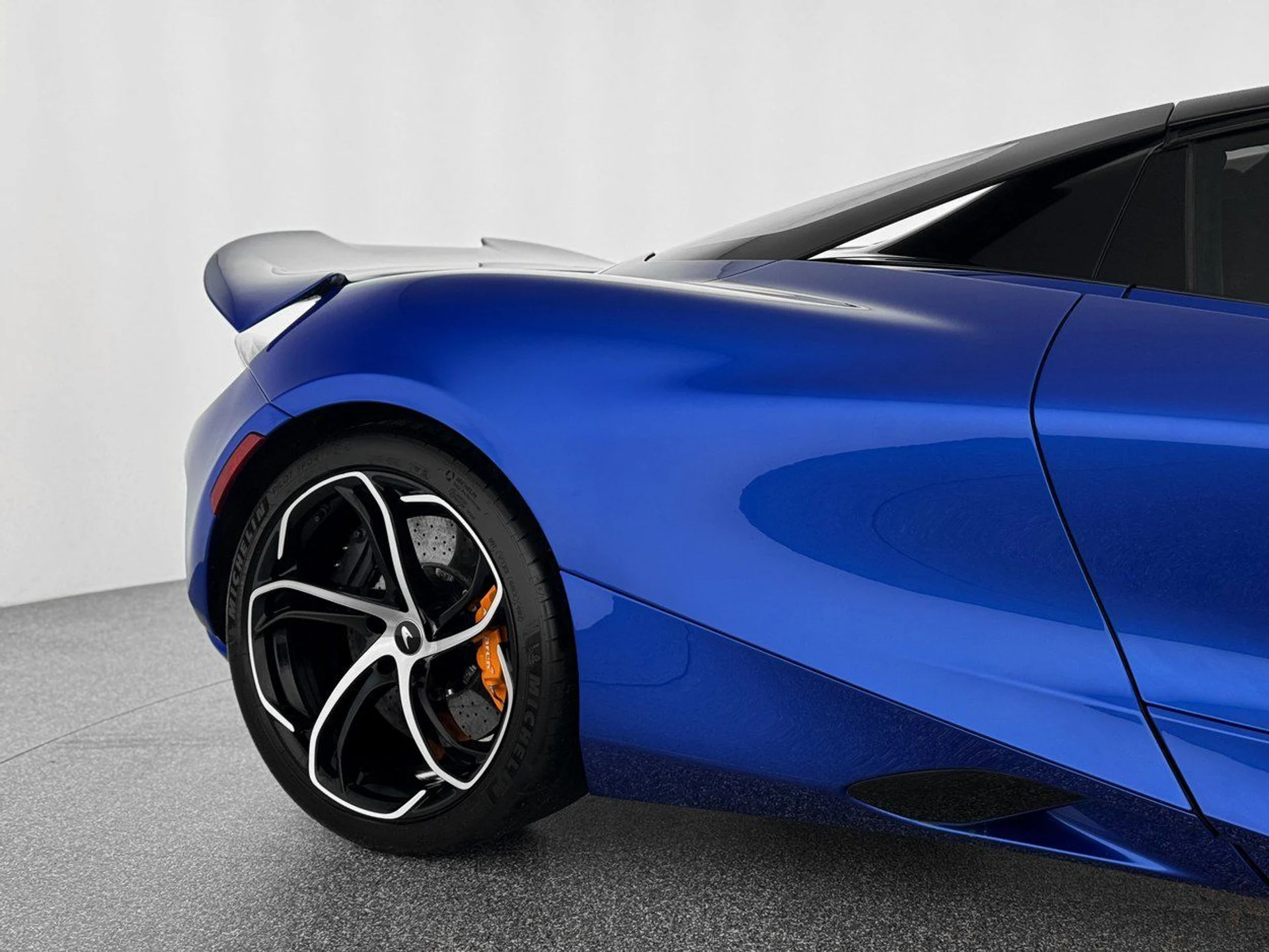 mph045_302700280_ef3d3a0383d5aa3150fa23b6e2816c0cx_c8ca398475