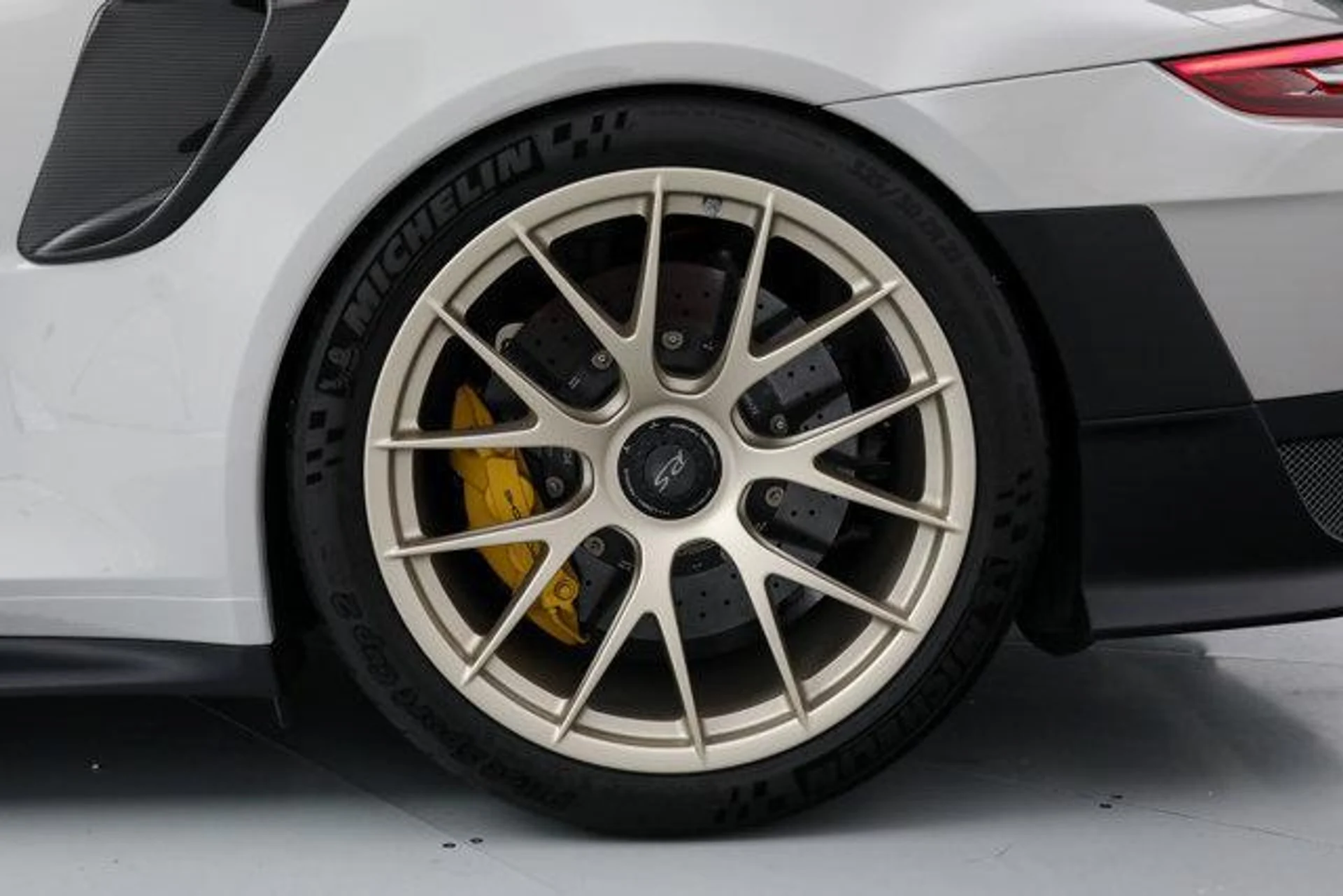 mph045_3038699570_Ll_Oaowl_Dt_Q_Dp_UI_72_V_Mq_Y_Kp_Jf0_766b36a052