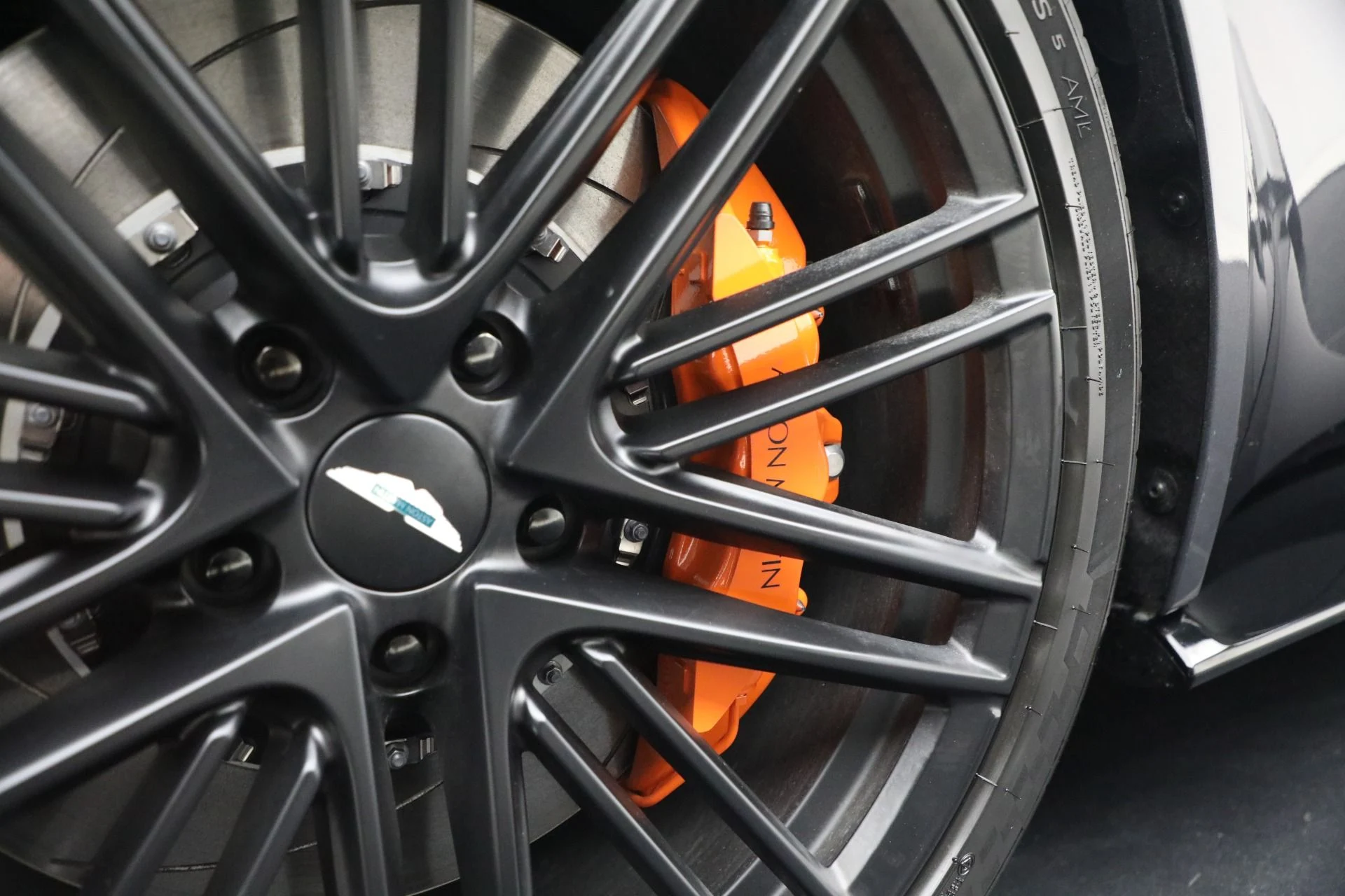 mph045_303876026_New_2026_Aston_Martin_Vantage_S_Roadster_1774535973_7ee58719dc