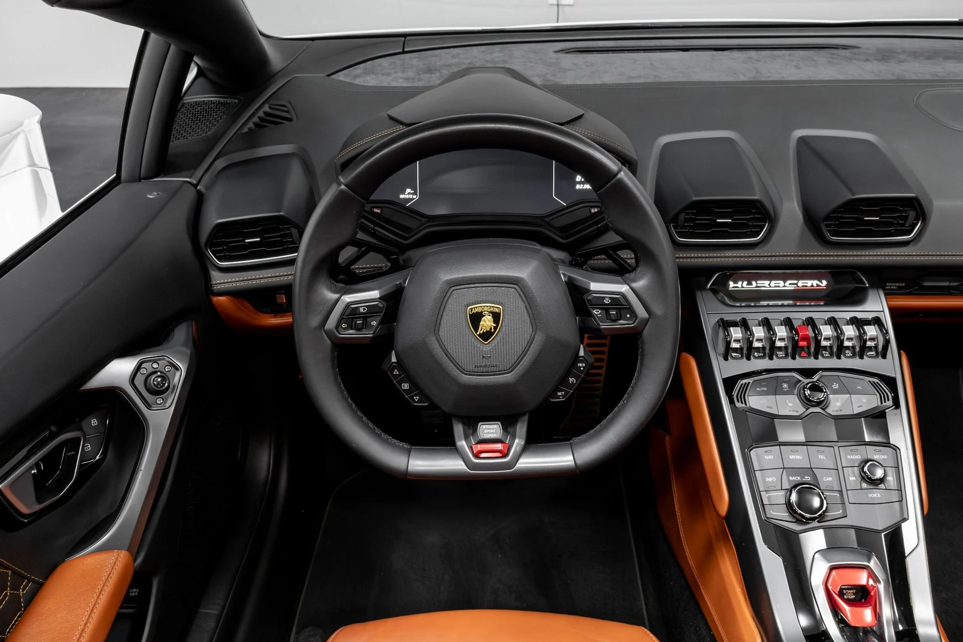 mph045_3058534811_Used_2019_Lamborghini_Huracan_LP_580_2_S_1778195053_4586515ef8