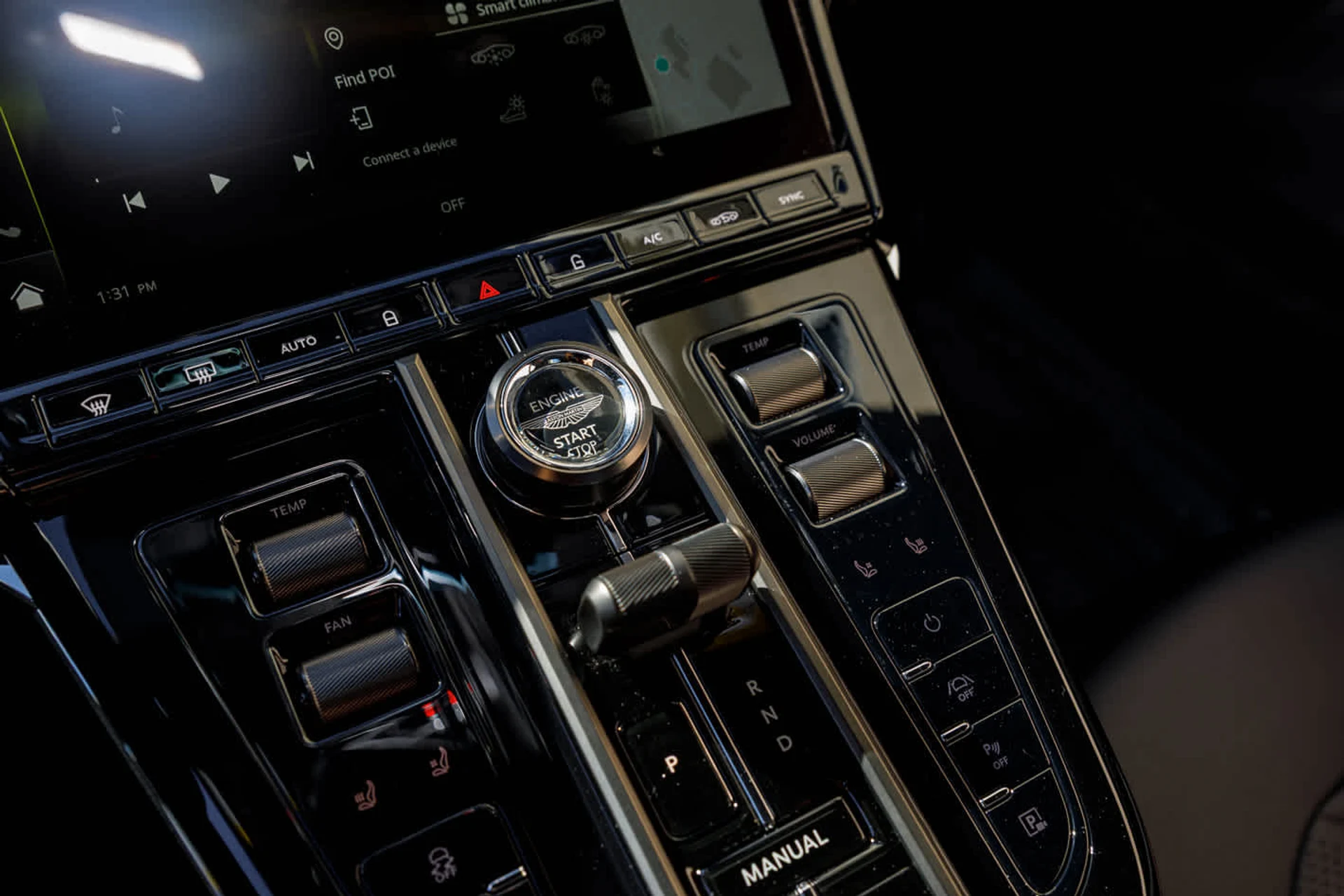 mph045_3059983258_46_1d0321df06