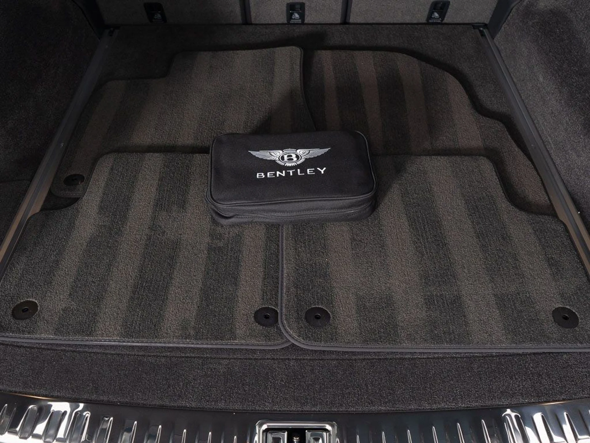 mph045_3064013354_6b25e3e919463aa4dc902fa195dd4732_61a65fa259