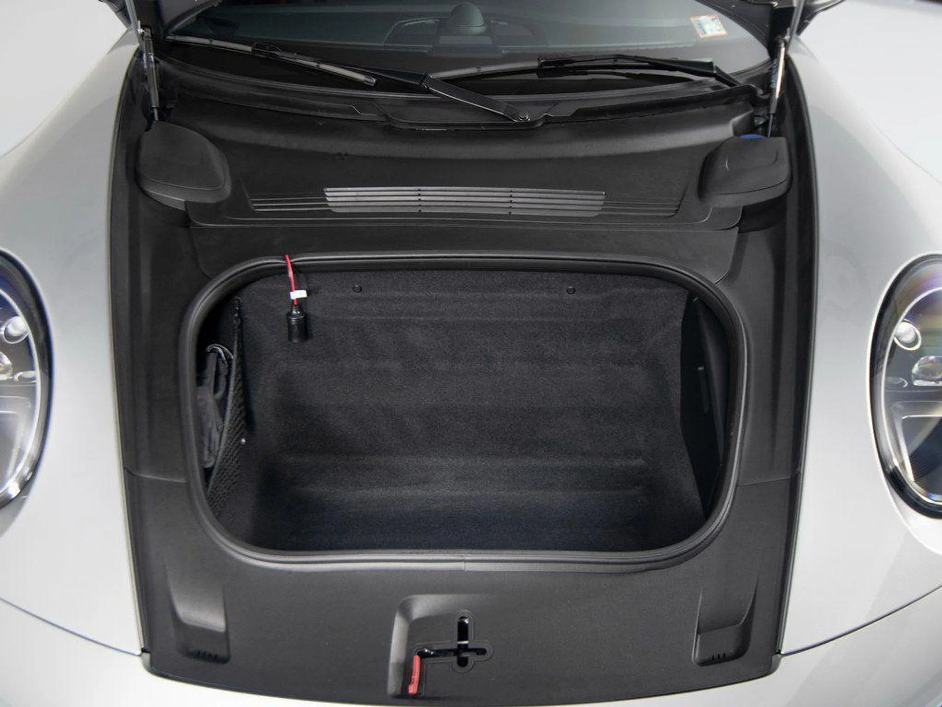 mph045_3079259110_b_Dd_T4mtw_Ur_R1_V0_Q_Ly1_AC_Mtvuzkw_47569921b6