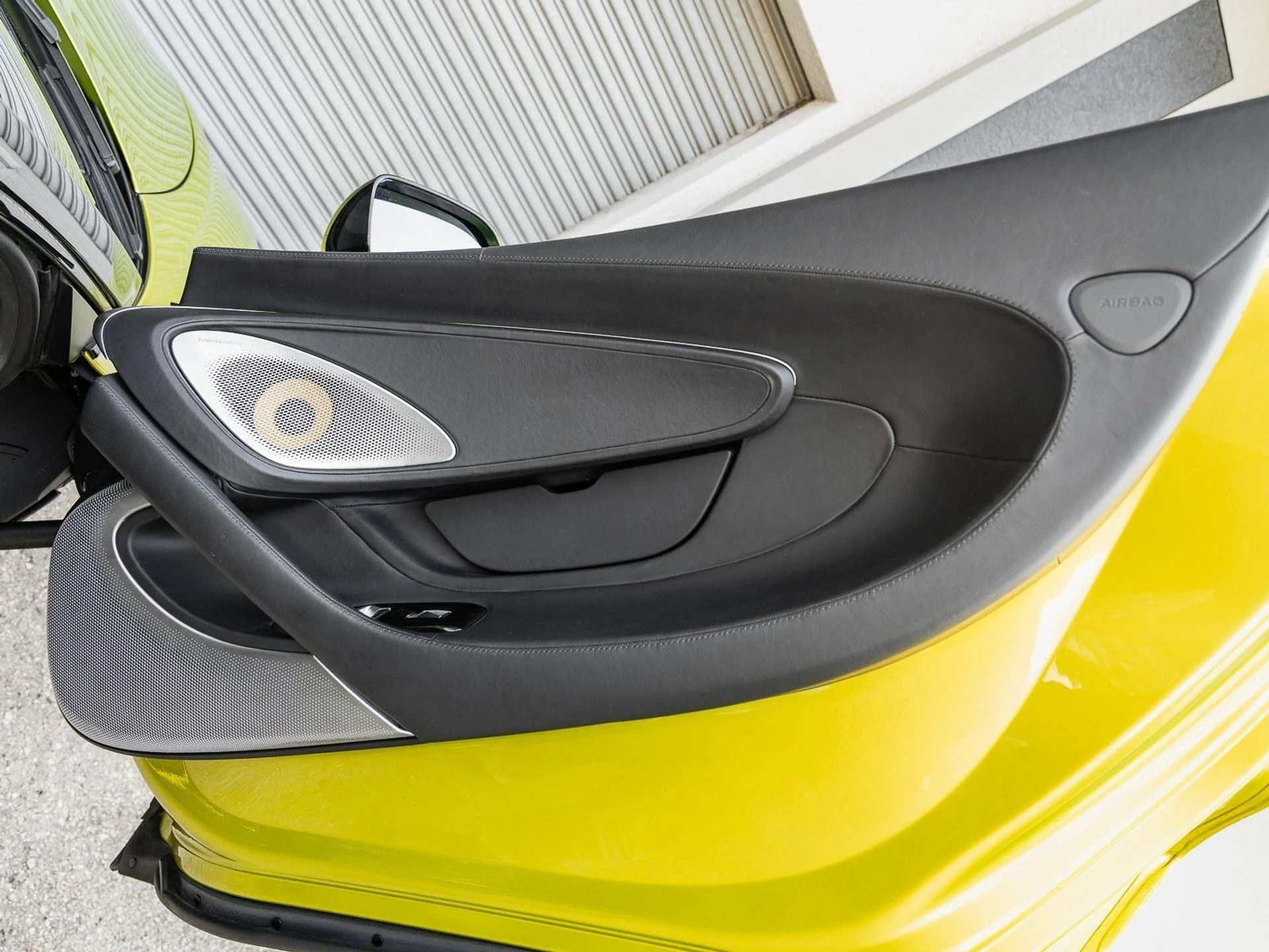 mph045_3102717837_Used_2025_Mc_Laren_GTS_Tech_Lux_1773864507_572a3d68d1