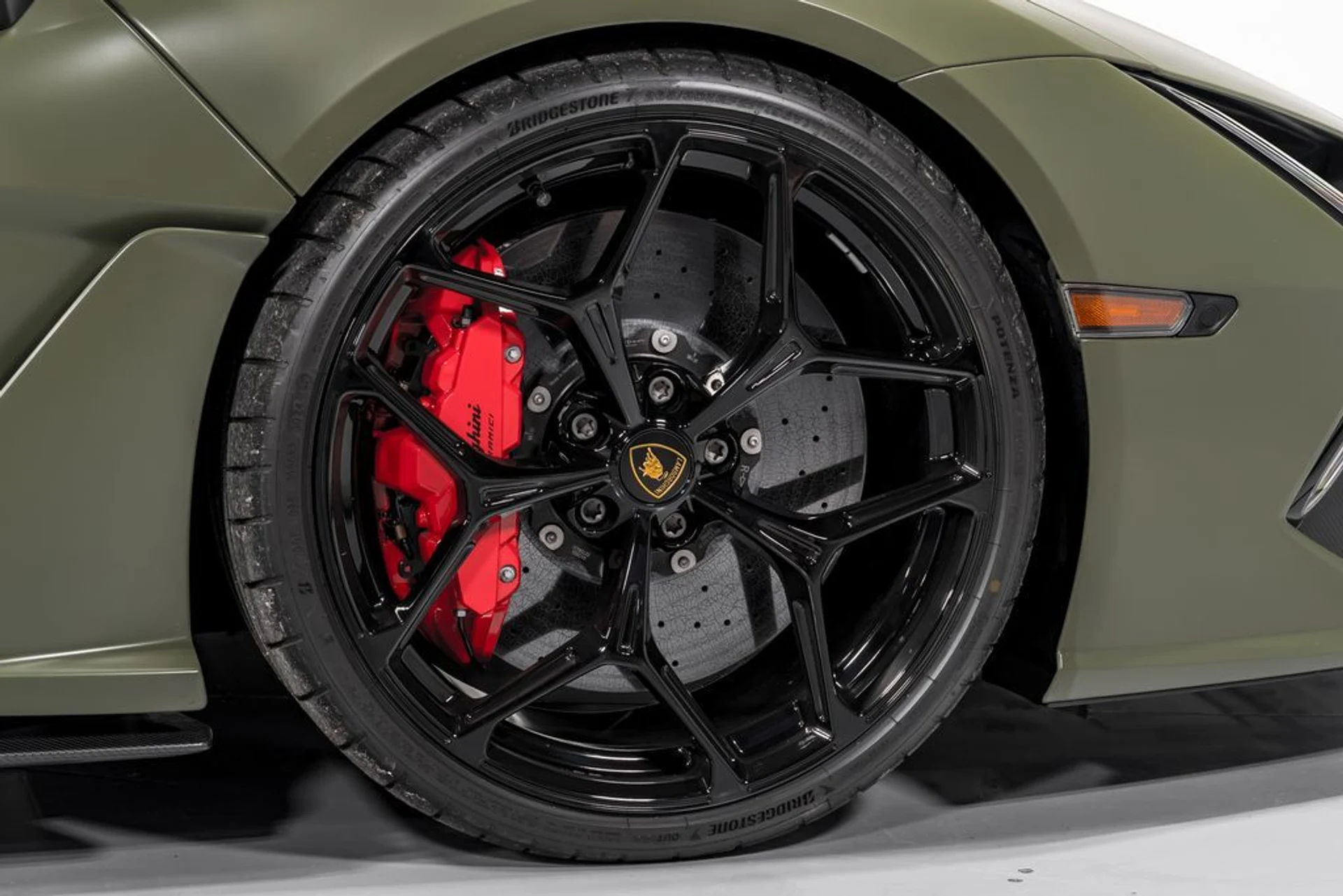 mph045_3117365604_342f5b7658f69995a0224a995592b76dx_d5a910377c