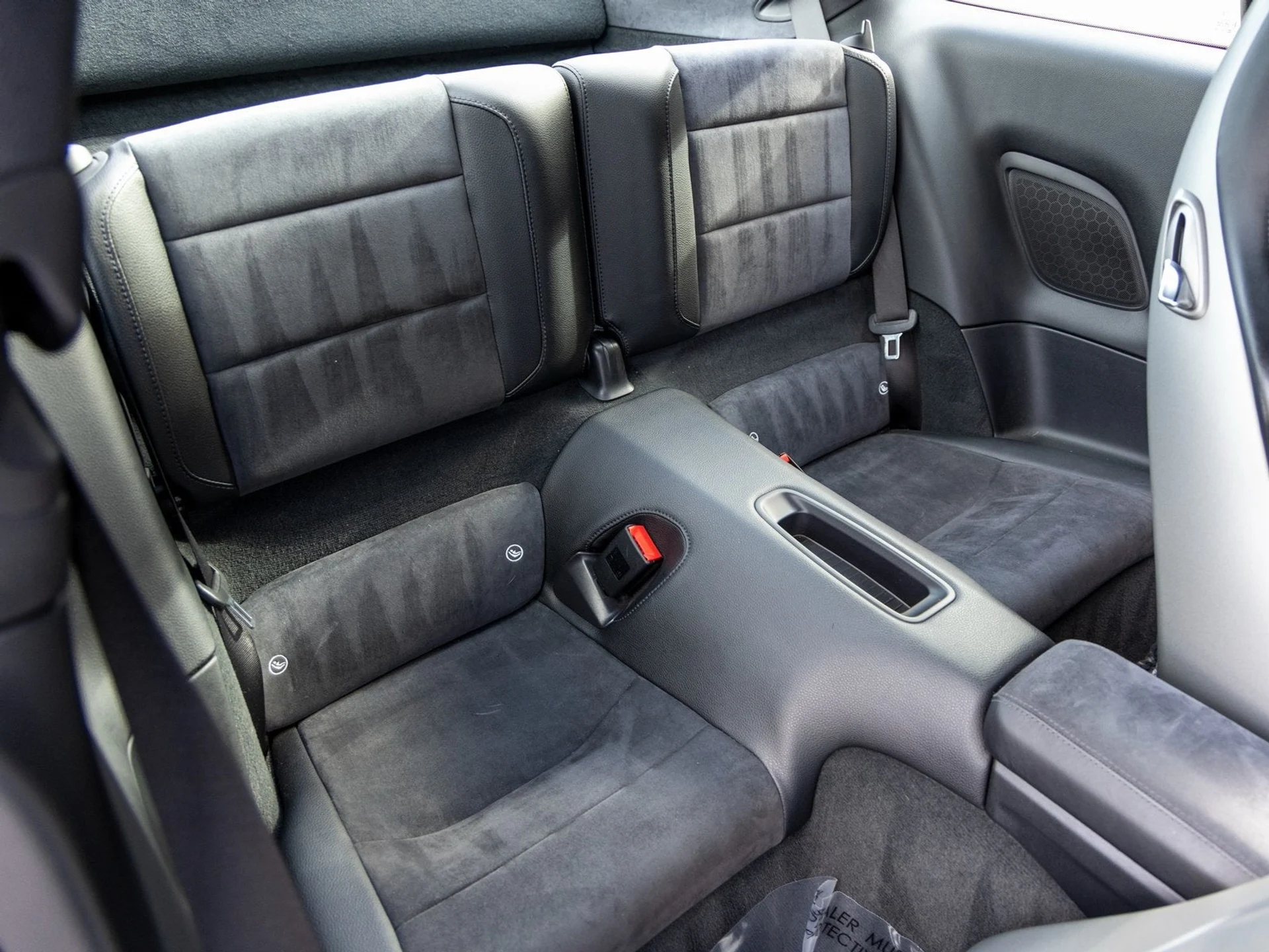 mph045_3128169667_46_cd86988b50