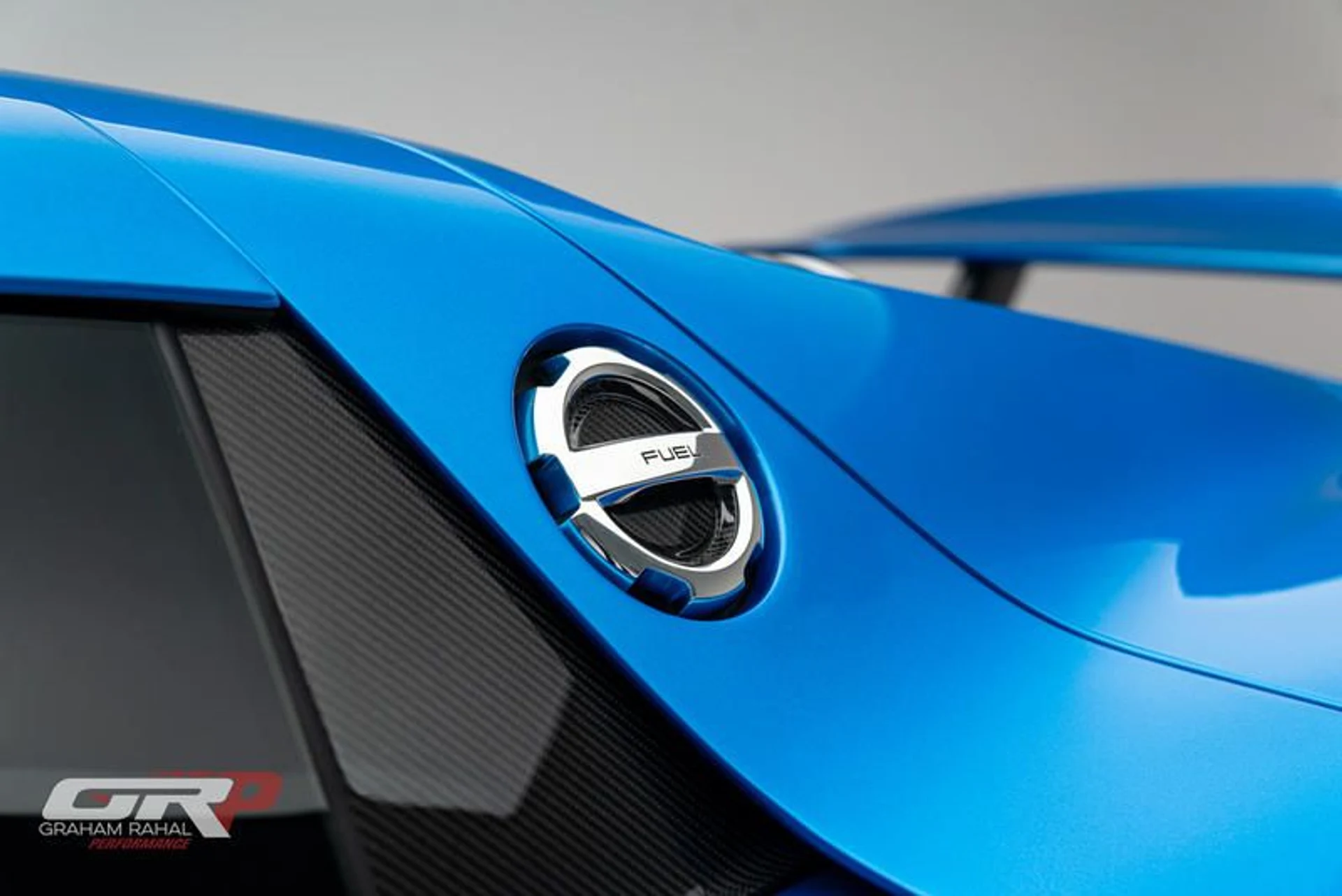 mph045_3159089899_EE_546_E5_E_69_F7_4212_85_FA_4_B5_A9_A20_BA_96_42adc8223b