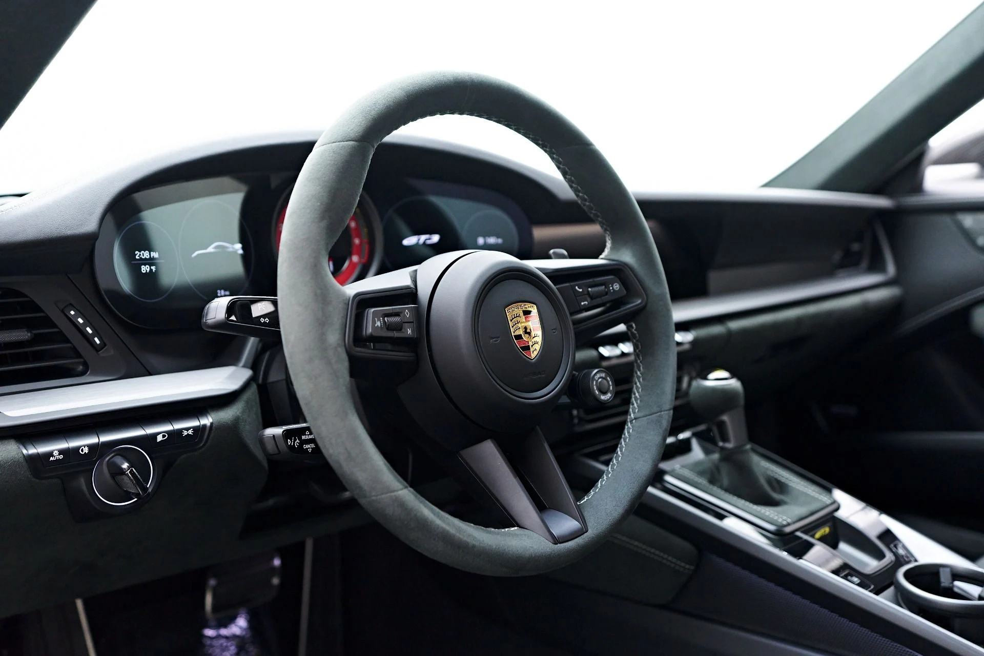 mph045_3164795873_Used_2023_Porsche_911_GT_3_1754443655_34ee616966