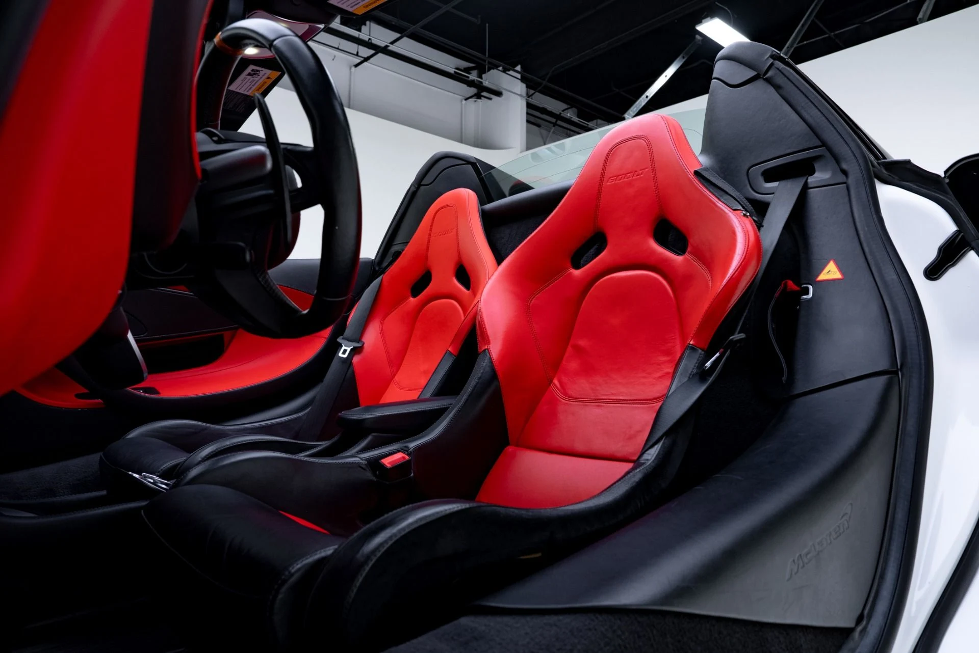 mph045_3164977181_Used_2020_Mc_Laren_600_LT_Spider_1778775313_dcab04aa10
