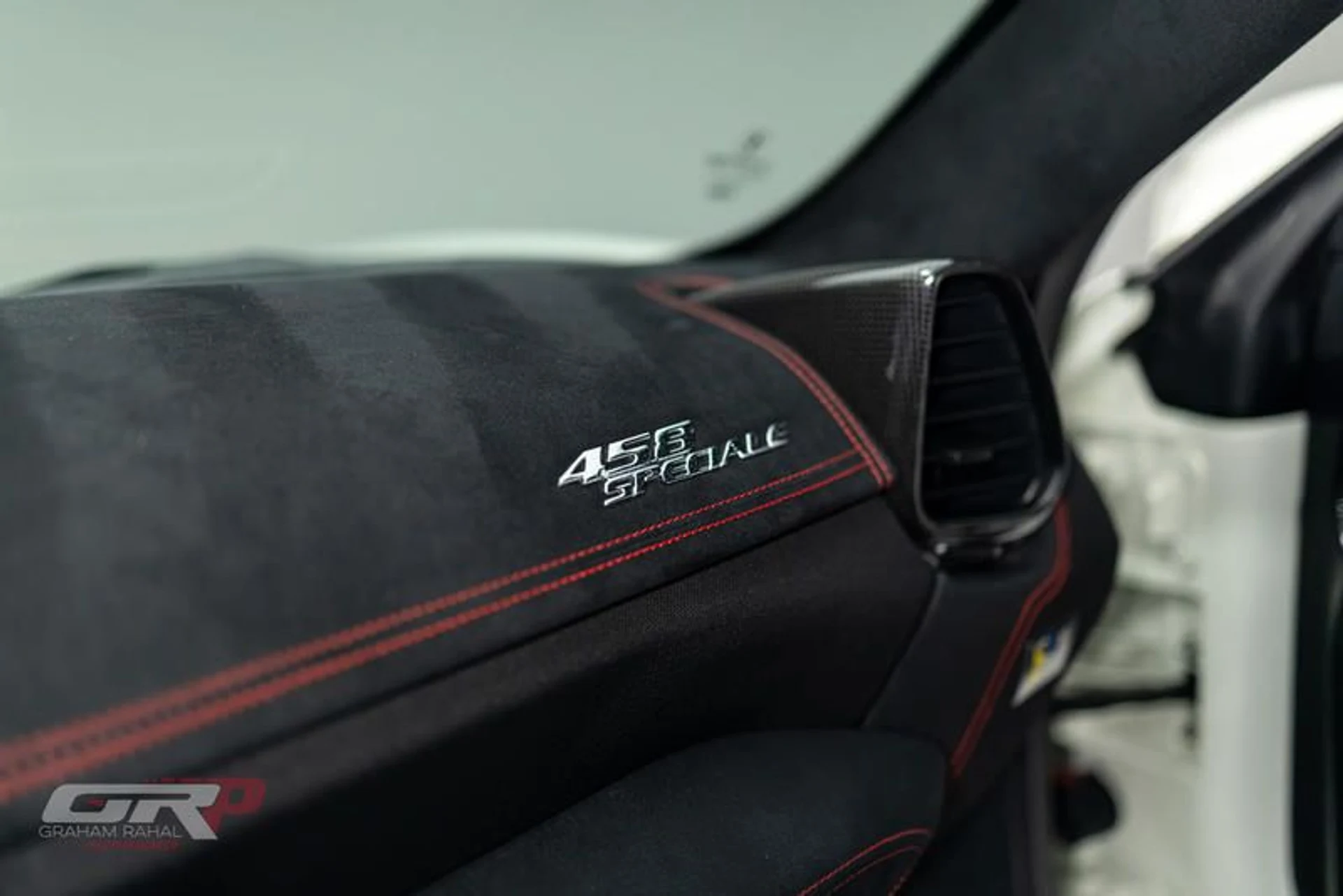 mph045_3174089141_0198_A9_CC_4_D08_4_CCA_B372_A81_BD_25_CADA_3_e34f9a500e