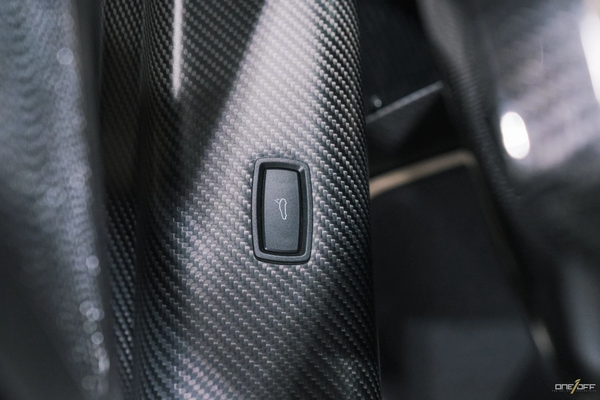 mph045_3194809780_Used_1997_Porsche_911_Gunther_Werks_Speedster_1762325156_fba9054fbe