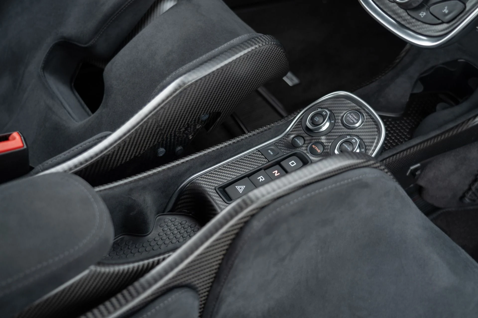 mph045_3216953243_Used_2019_Mc_Laren_600_LT_1756243959_df5dc1f02e