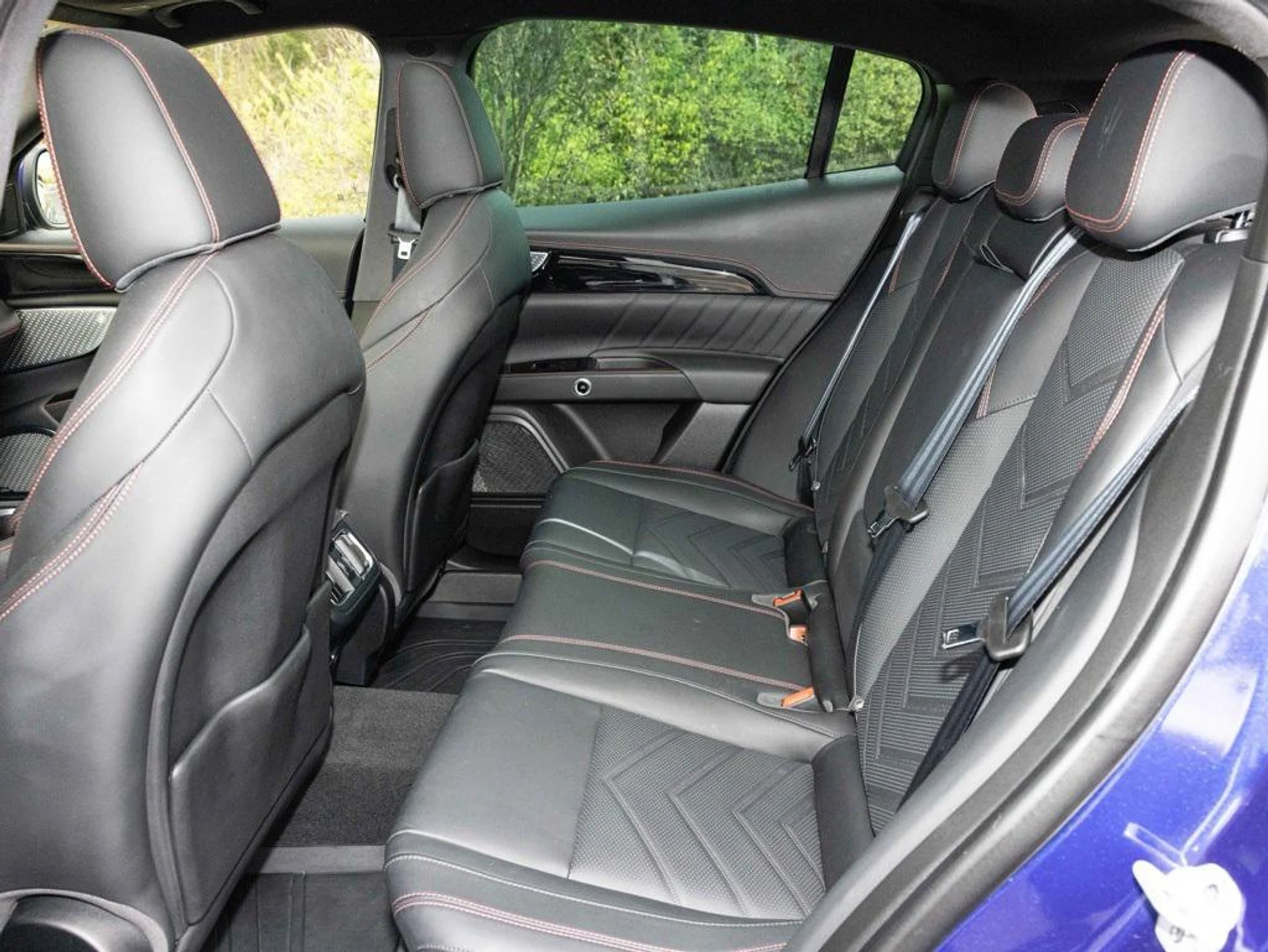 mph045_3218910967_472374604_6925efbb42064a968b9b8539_6092c95766