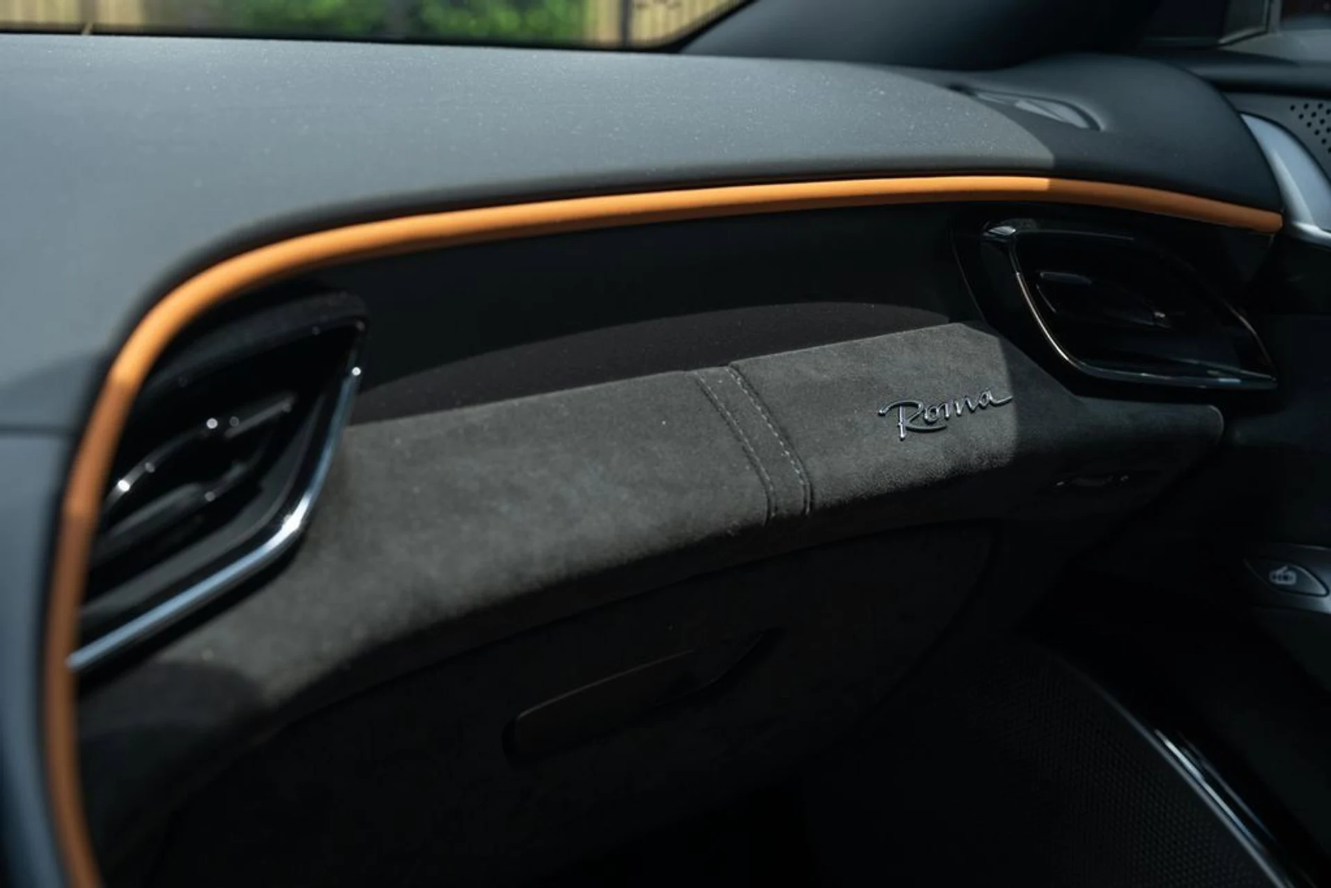 mph045_3255657533_6549eff8690d4928807243e439a9d36d_48559304cf