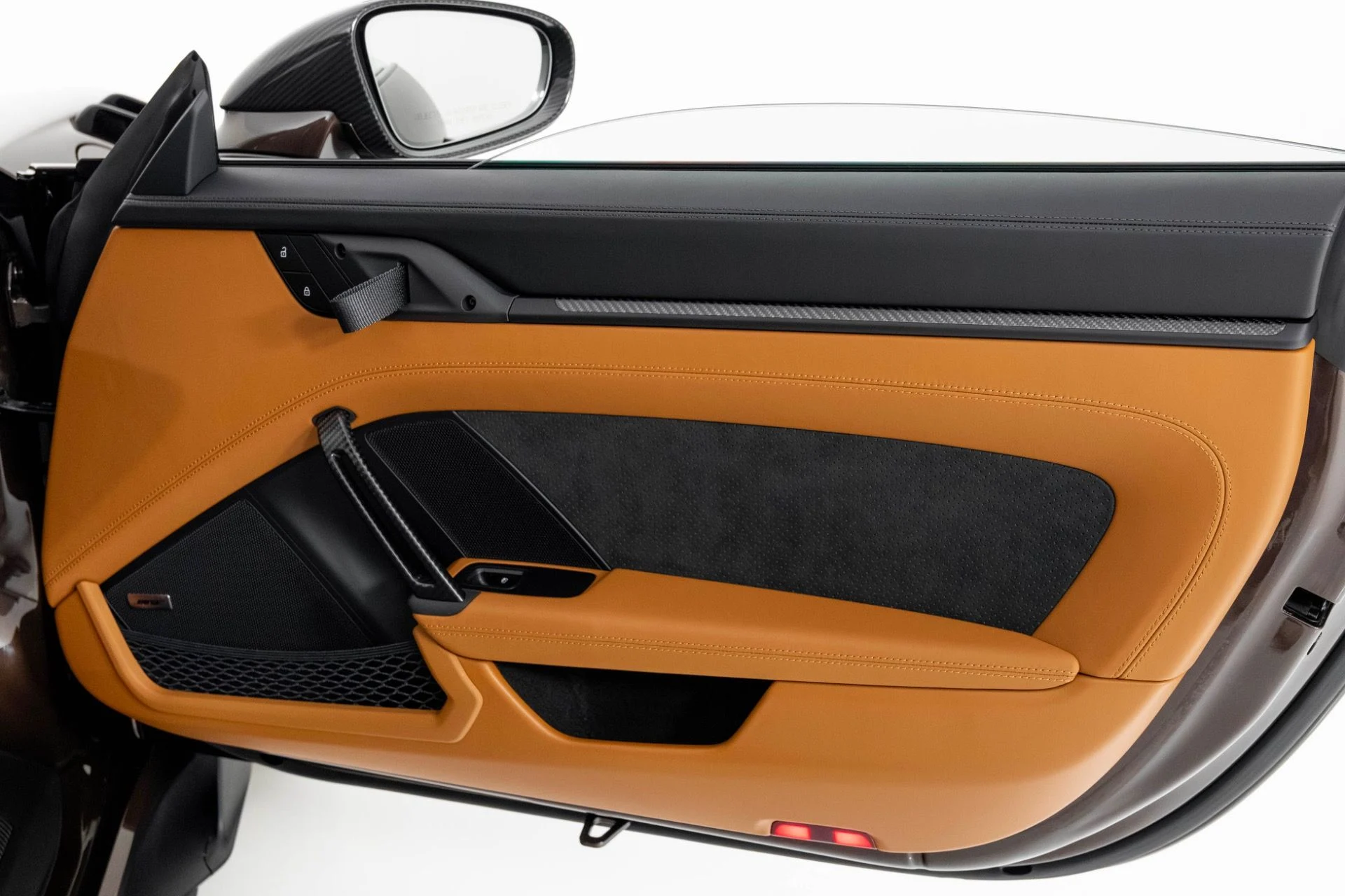 mph045_3257539504_Used_2025_Porsche_911_GT_3_RS_1764185272_53800e532c