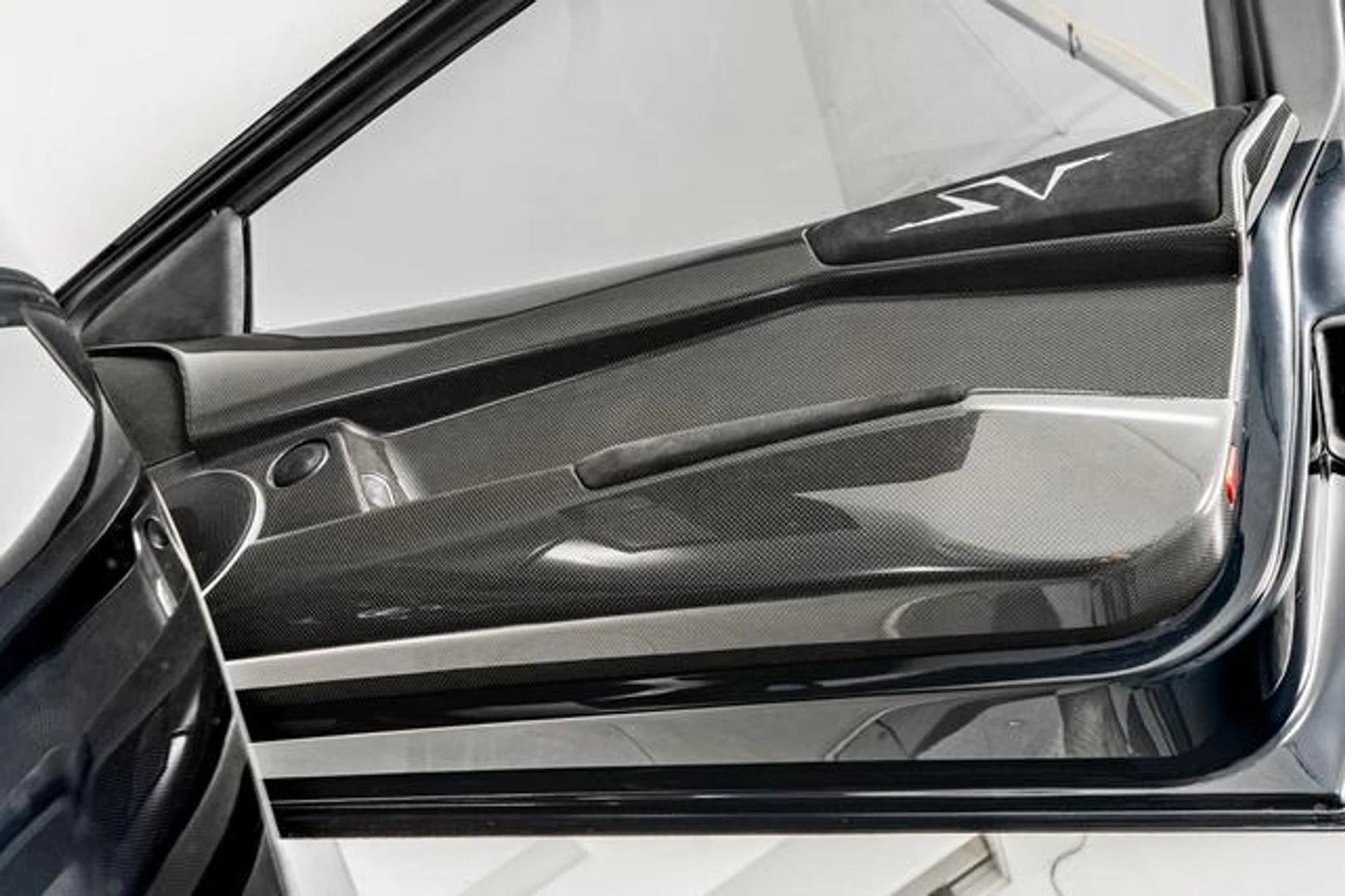 mph045_3263851604_d93_EWD_3_X5_Aai13_Rctvnj1ykd_Qig_a18d2a3eb5