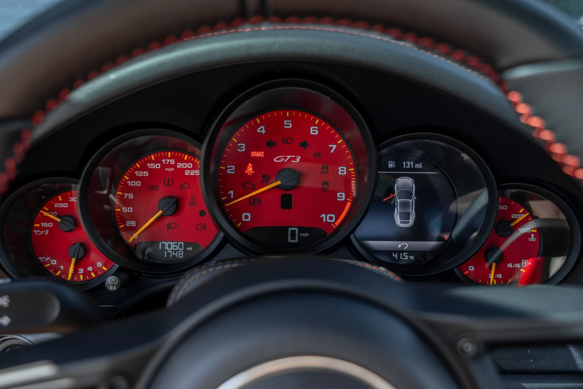 mph045_3266465923_Used_2019_Porsche_911_GT_3_Touring_1760739155_7ea3e59b13