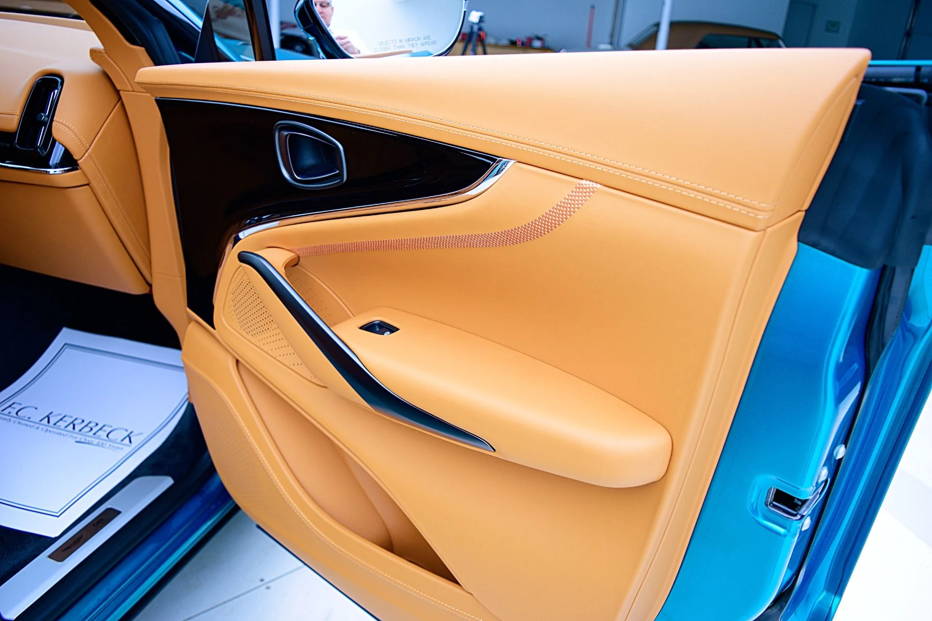 mph045_3266542464_New_2025_Aston_Martin_DBX_707_0316ff1f2c