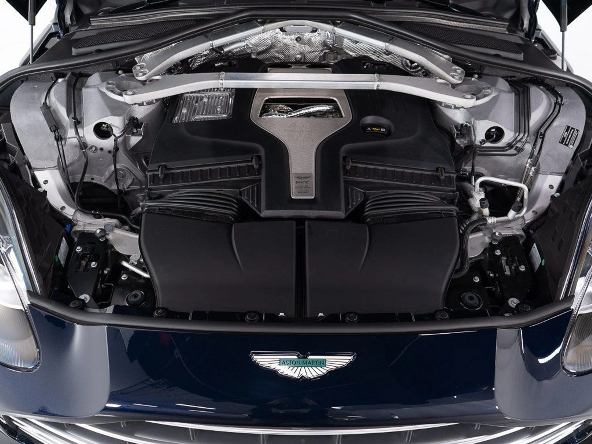 mph045_3270391911_ffb9f1cafb6fd75e8b217e8496f05330_f08940600e