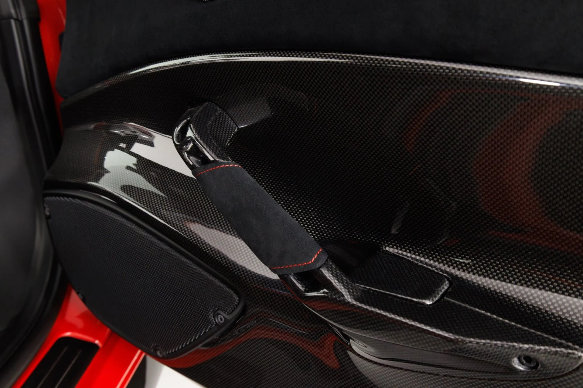 mph045_3270806910_Used_2020_Ferrari_488_Pista_1775511009_e28771829f