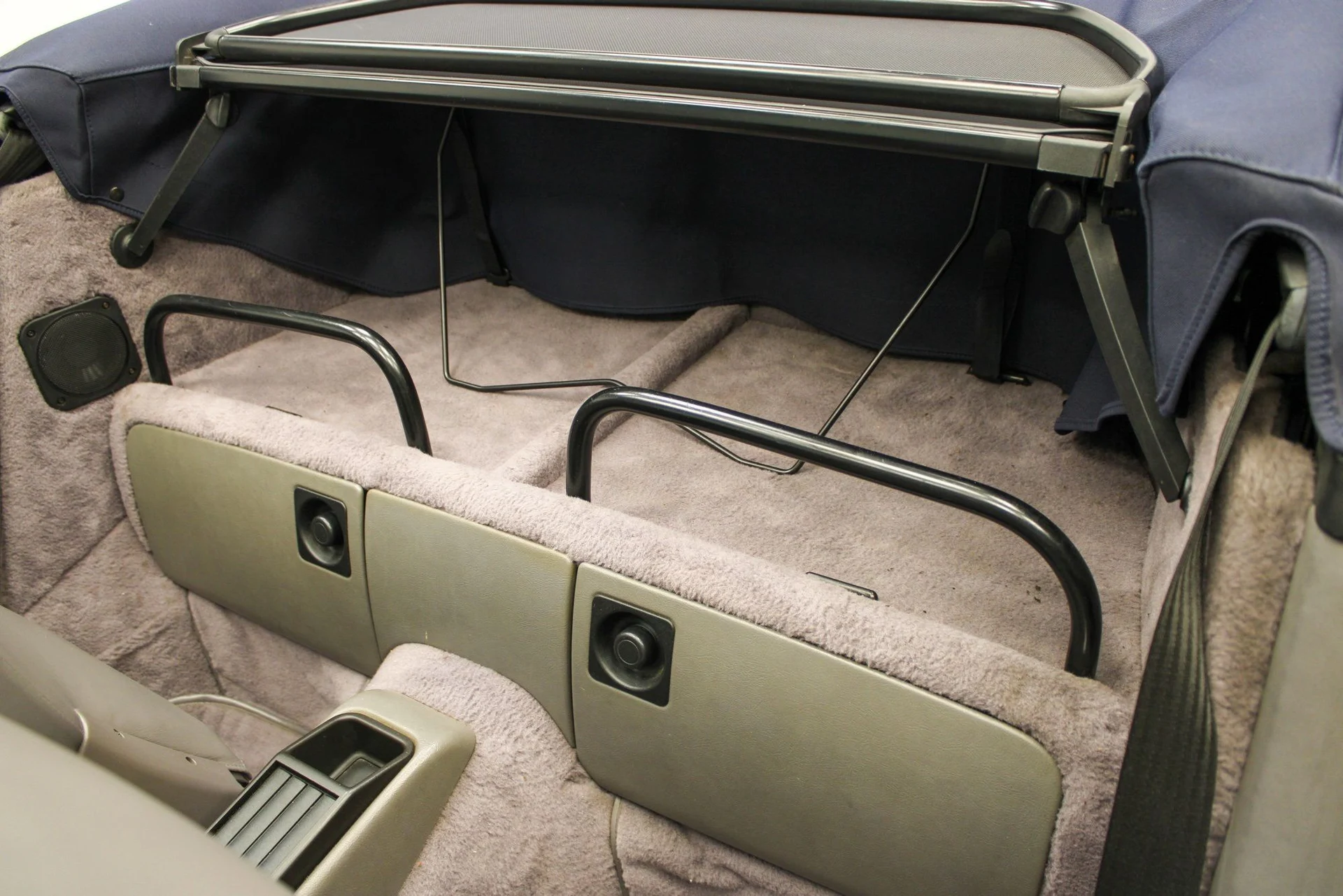 mph045_3283884871_image_45_2de87563ea