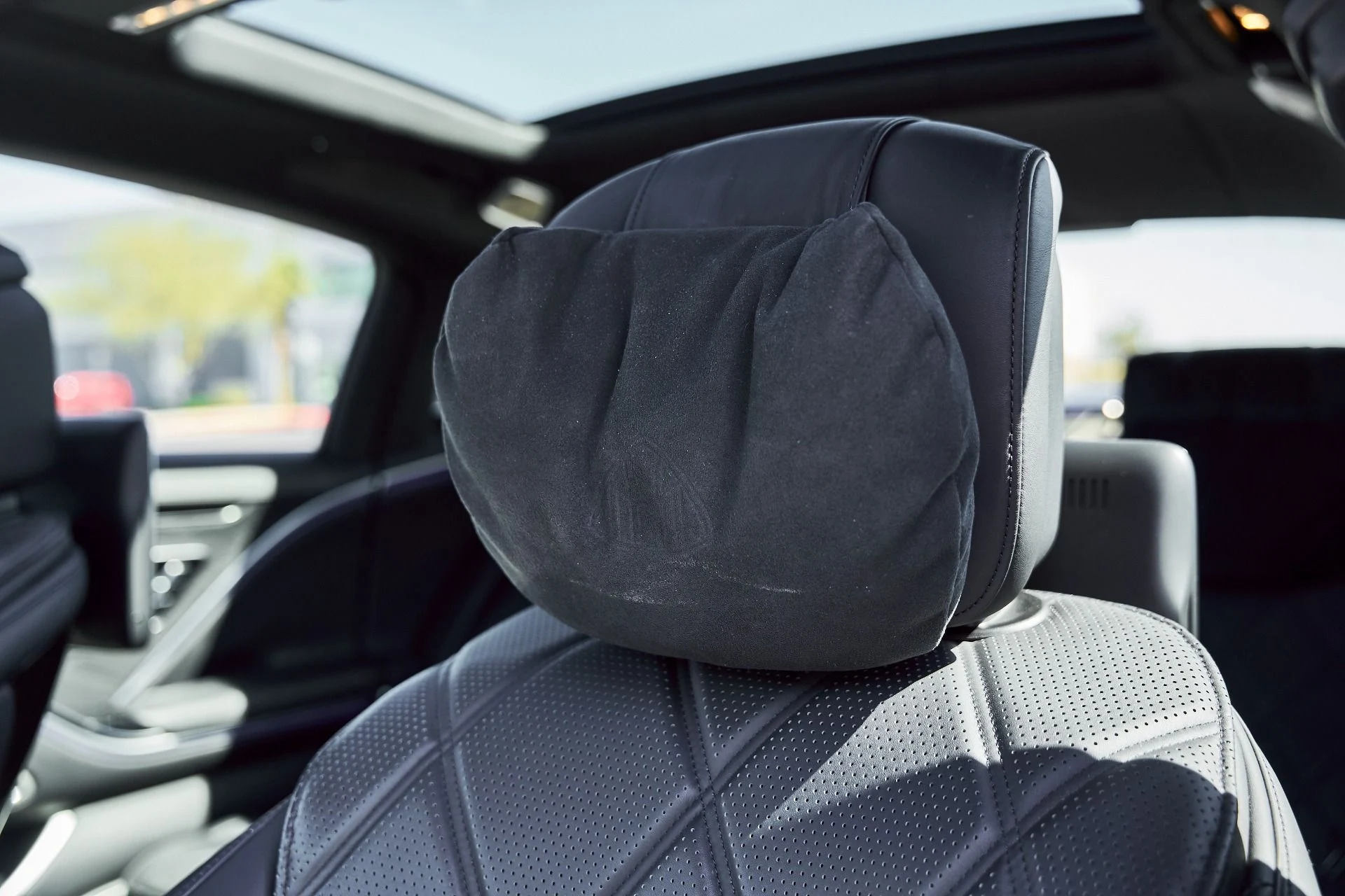 mph045_3289549686_Used_2021_Mercedes_Benz_S_Class_Maybach_S_580_1773278723_0e574f4c07