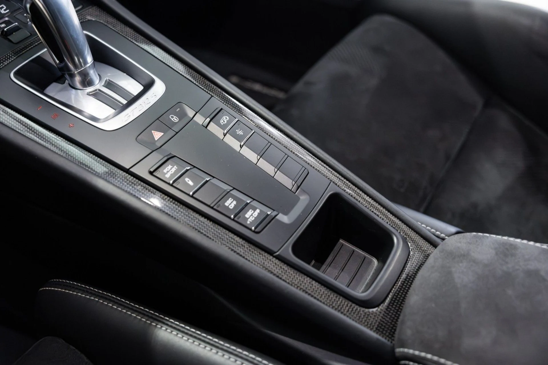 mph045_3315983145_EQ_a532b3a57b