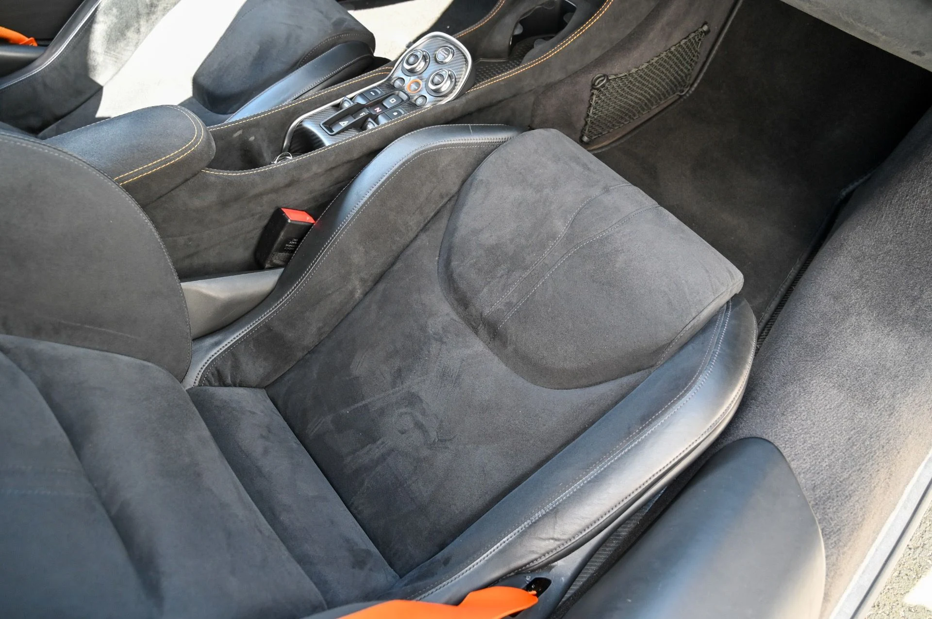 mph045_3319501084_Used_2020_Mc_Laren_600_LT_Spider_1743105596_f3ee24fc72