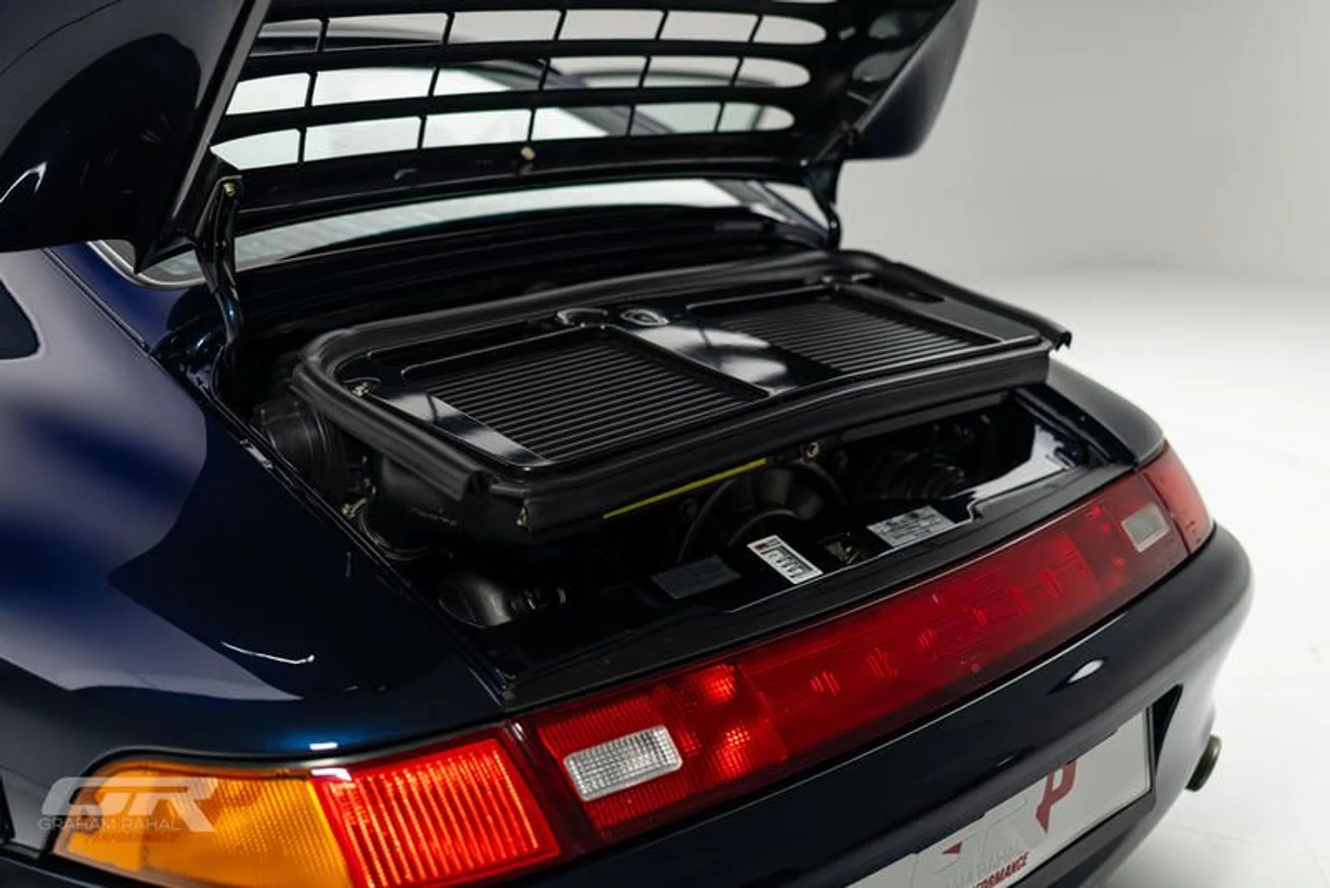 mph045_3333406094_C3_E4_E2_C6_1_AA_5_4_B22_841_C_3_D9_B6_FD_2_E23_A_121f196a53