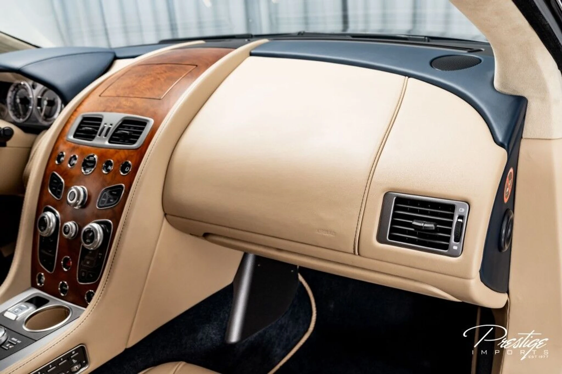 mph045_333553333_77682ca72426474fa1b47ef07fea4116_773677acd9