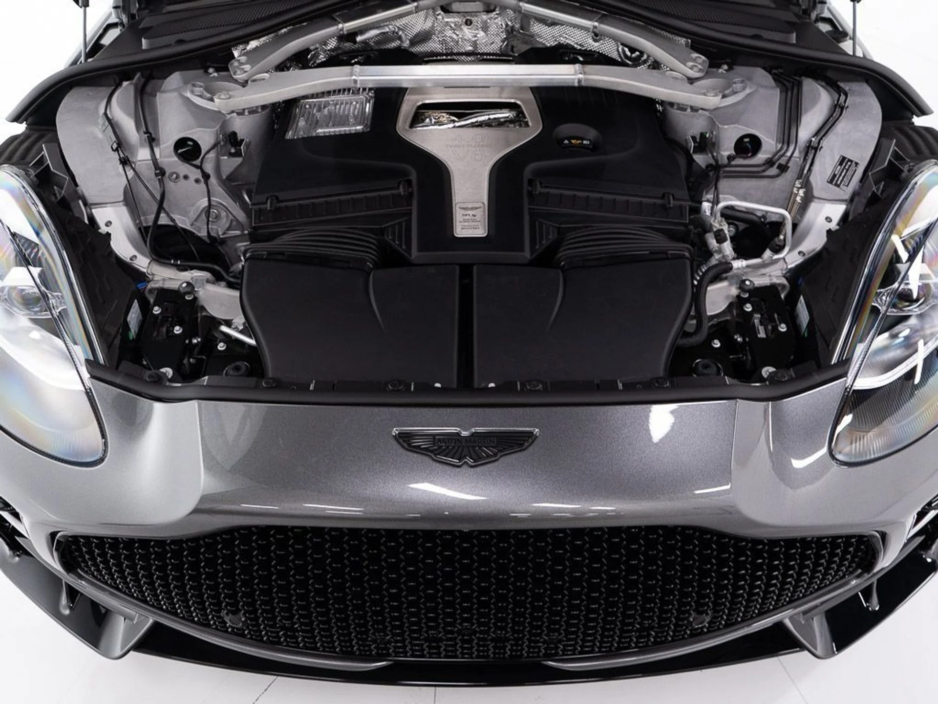 mph045_3342536438_e67ec3b3c33d488bba650e474b8a0b17_b40e8e45a5