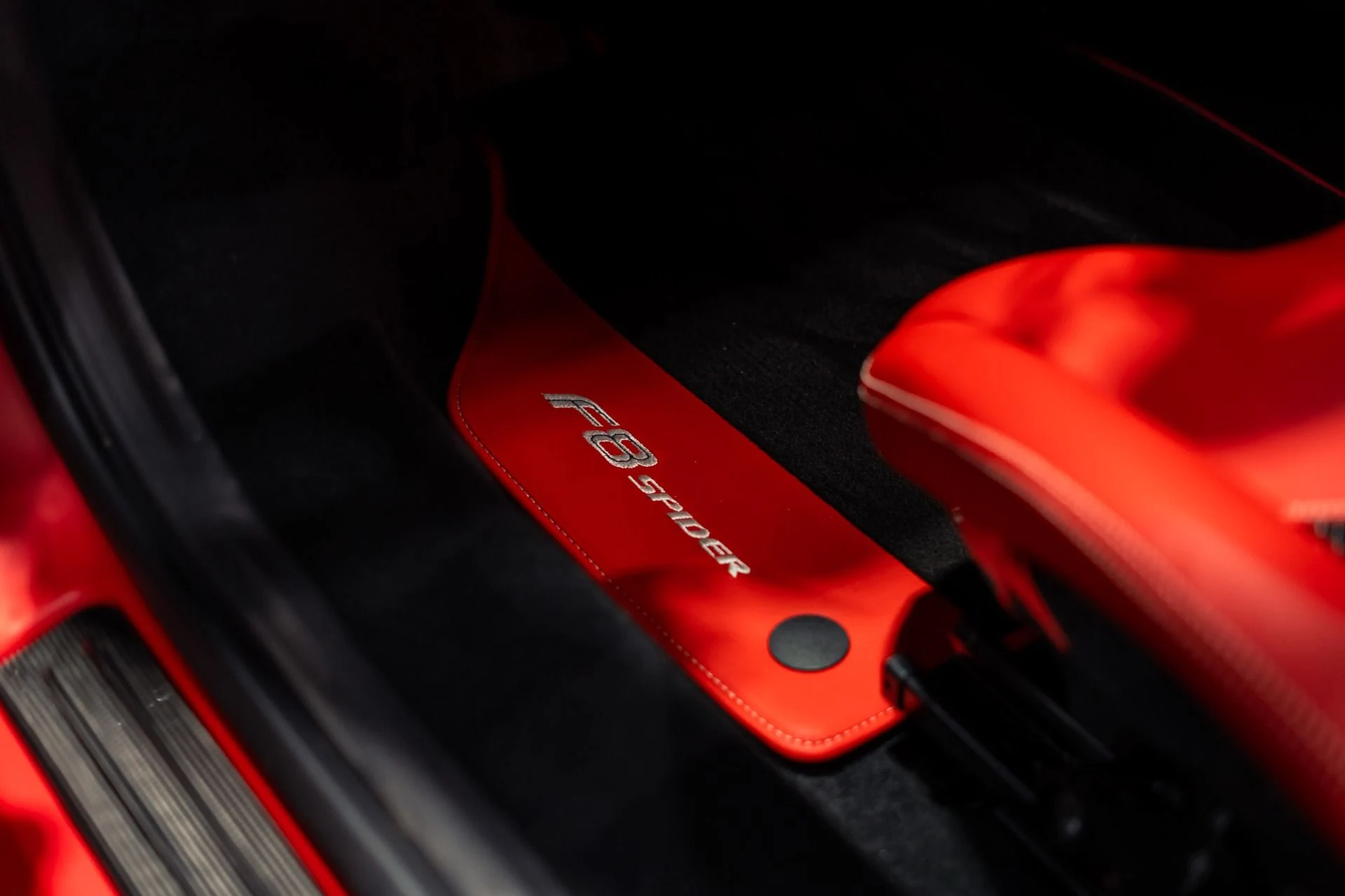 mph045_33563236_Used_2022_Ferrari_F8_Spider_MASSIVE_500000_MSRP_1784234163_cfa27589c0