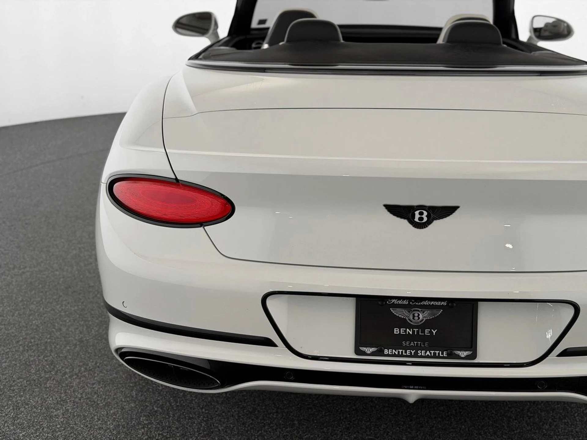 mph045_3368104740_5cf2c6f4ee4342fdd87d2612b352dbecx_4a95724c9e