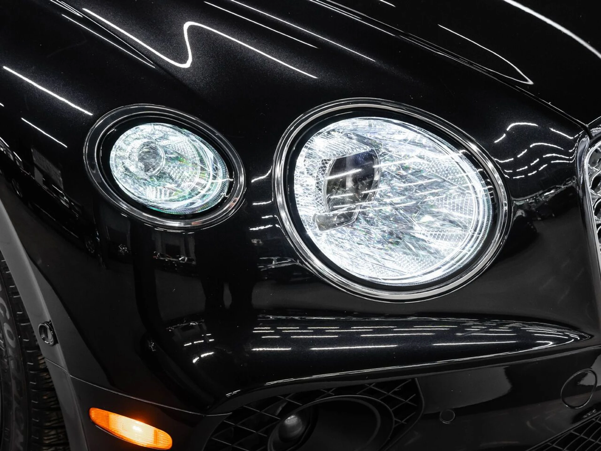 mph045_3376839029_bentley_continental_2022_b7c14b1c50