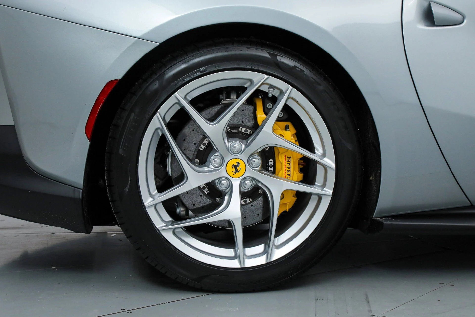 mph045_3379210493_d5afd6391e18b61fe641854d9ab79749_4a8391da63